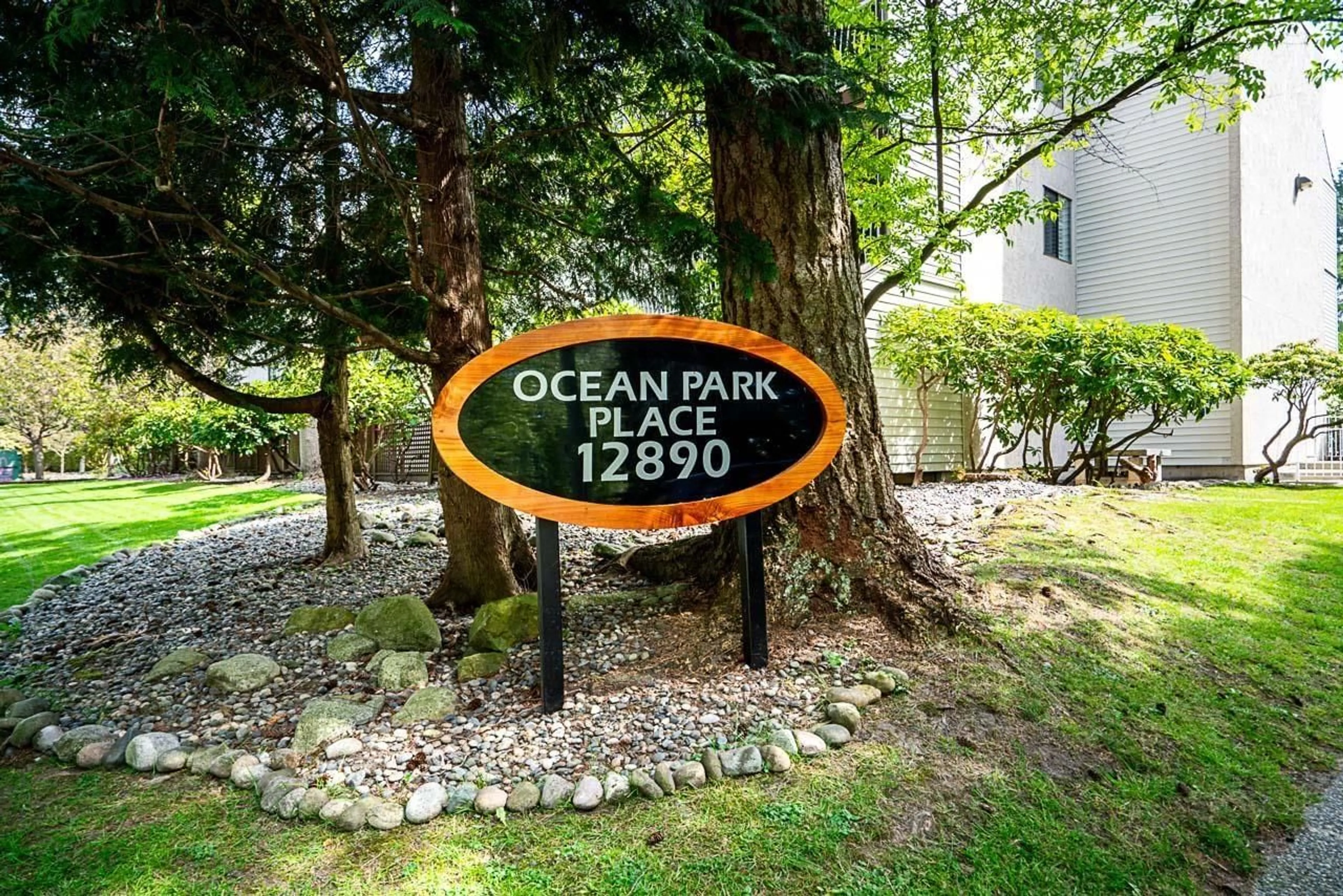 Unknown for 204 - 12890 17 AVENUE, Surrey British Columbia V4A1T5