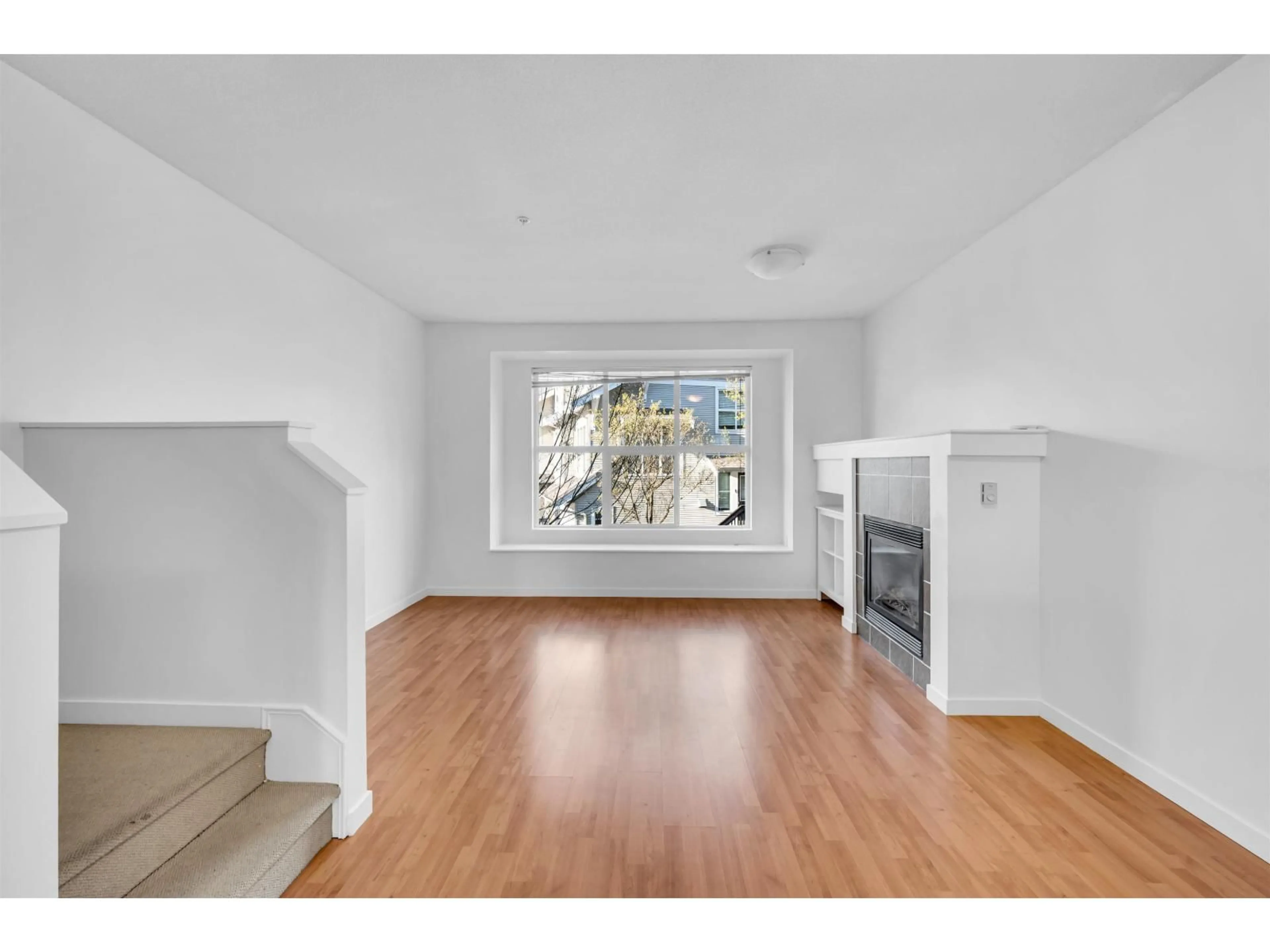 A pic of a room for 46 - 20460 66 AVENUE, Langley British Columbia V2Y3B6