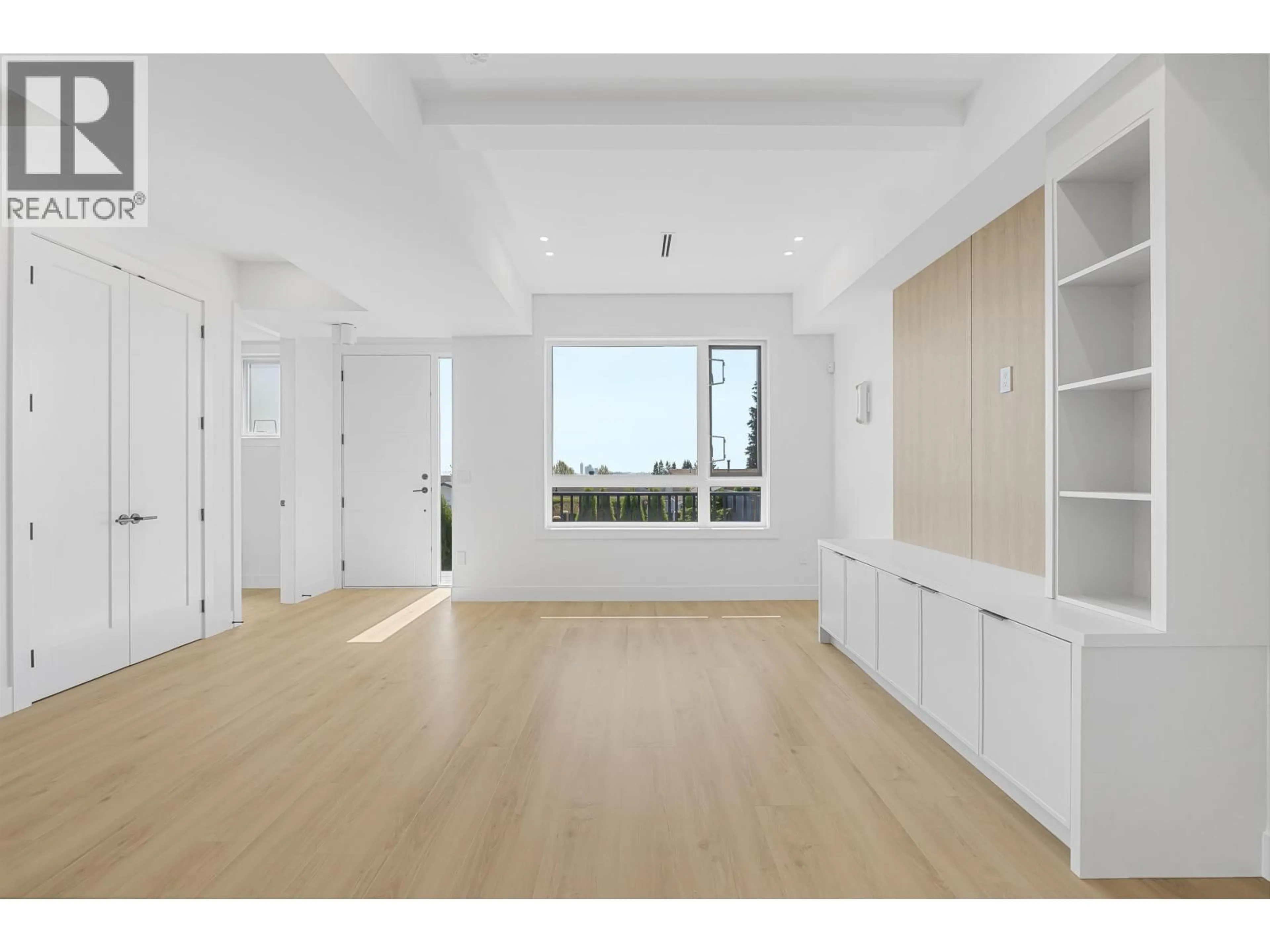 Unknown for 104 - 1132 MADORE AVENUE, Coquitlam British Columbia V3K3B9