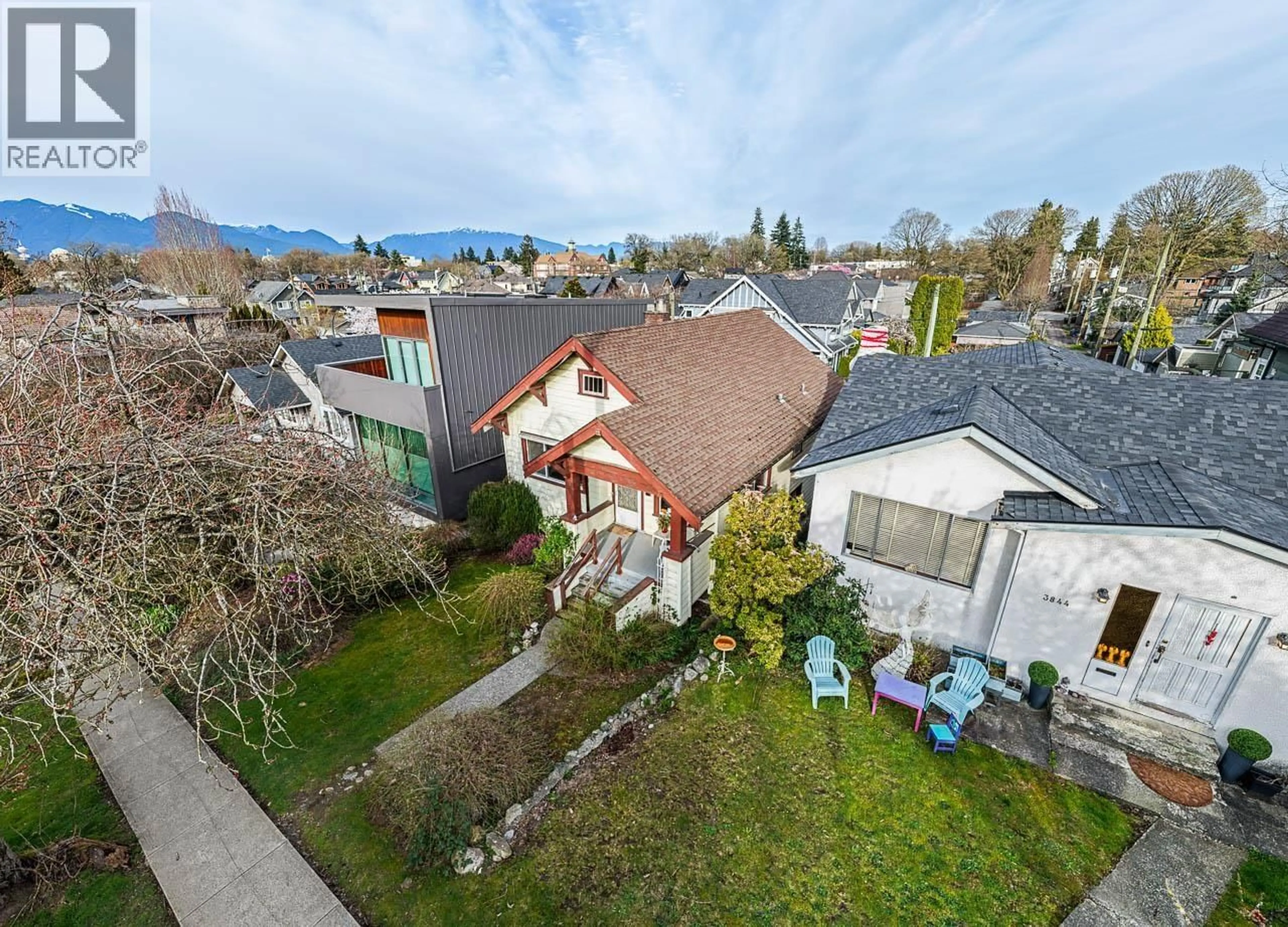 A pic from outside/outdoor area/front of a property/back of a property/a pic from drone, mountain view for 3832 HEATHER STREET, Vancouver British Columbia V5Z3L3