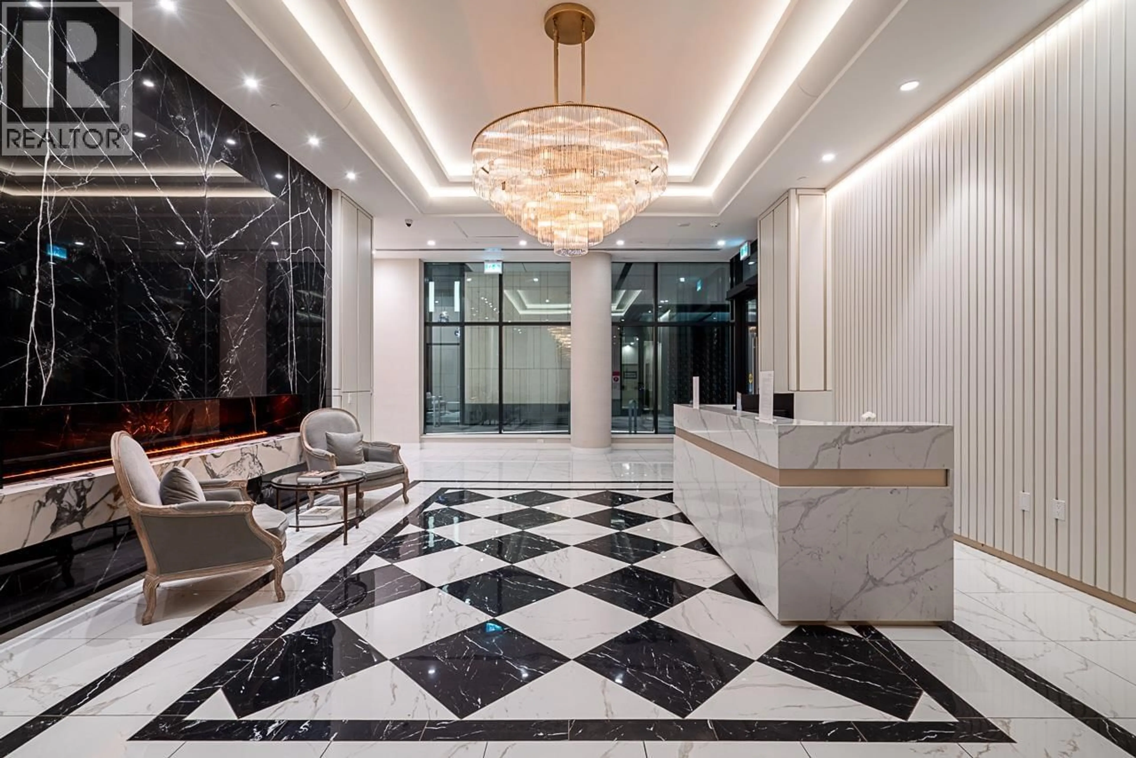 Lobby for 1505 - 135 13TH STREET, North Vancouver British Columbia V7L0J8