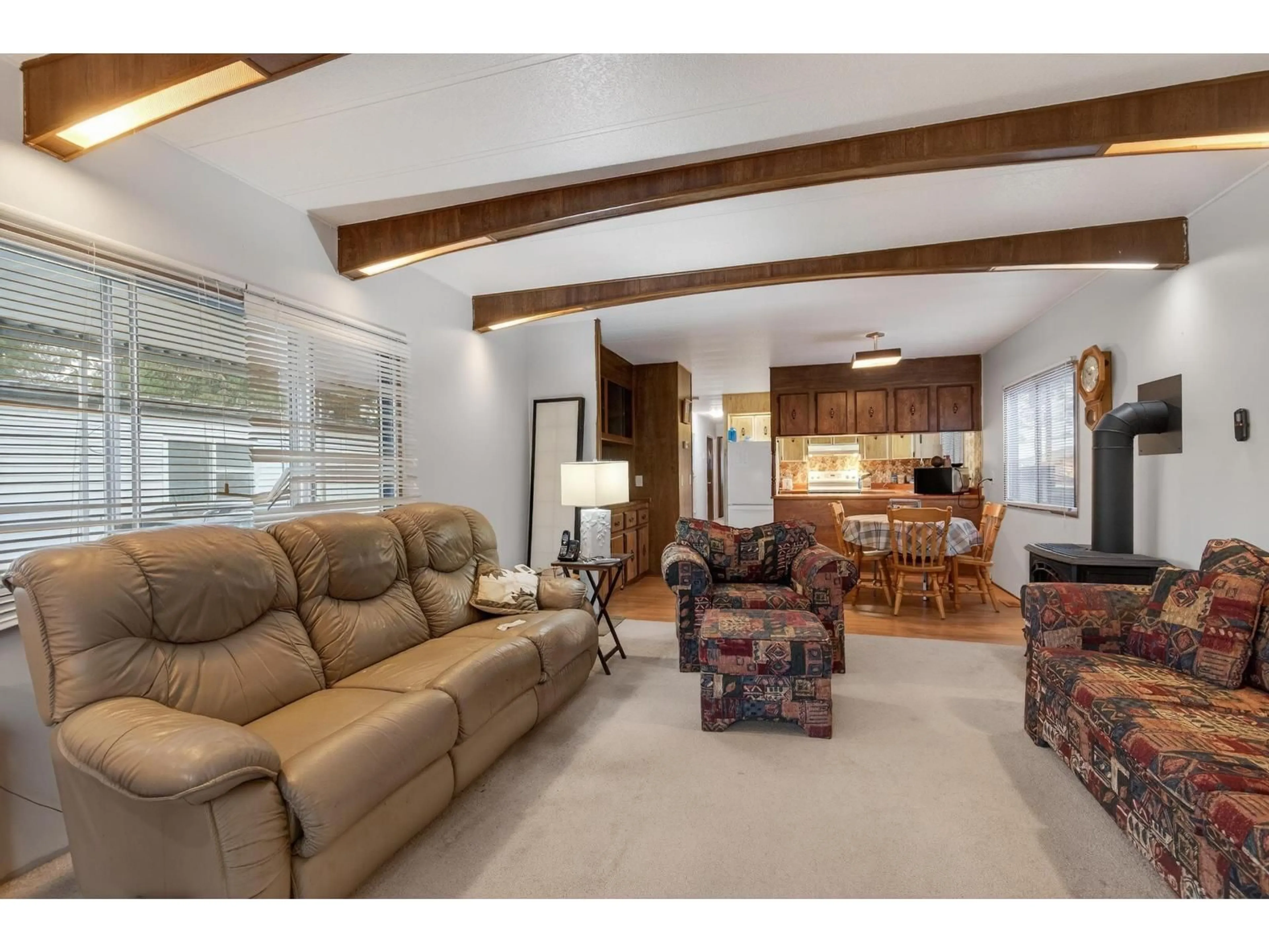 Living room with furniture, unknown for 150 - 3665 244 STREET, Langley British Columbia V2Z1N1