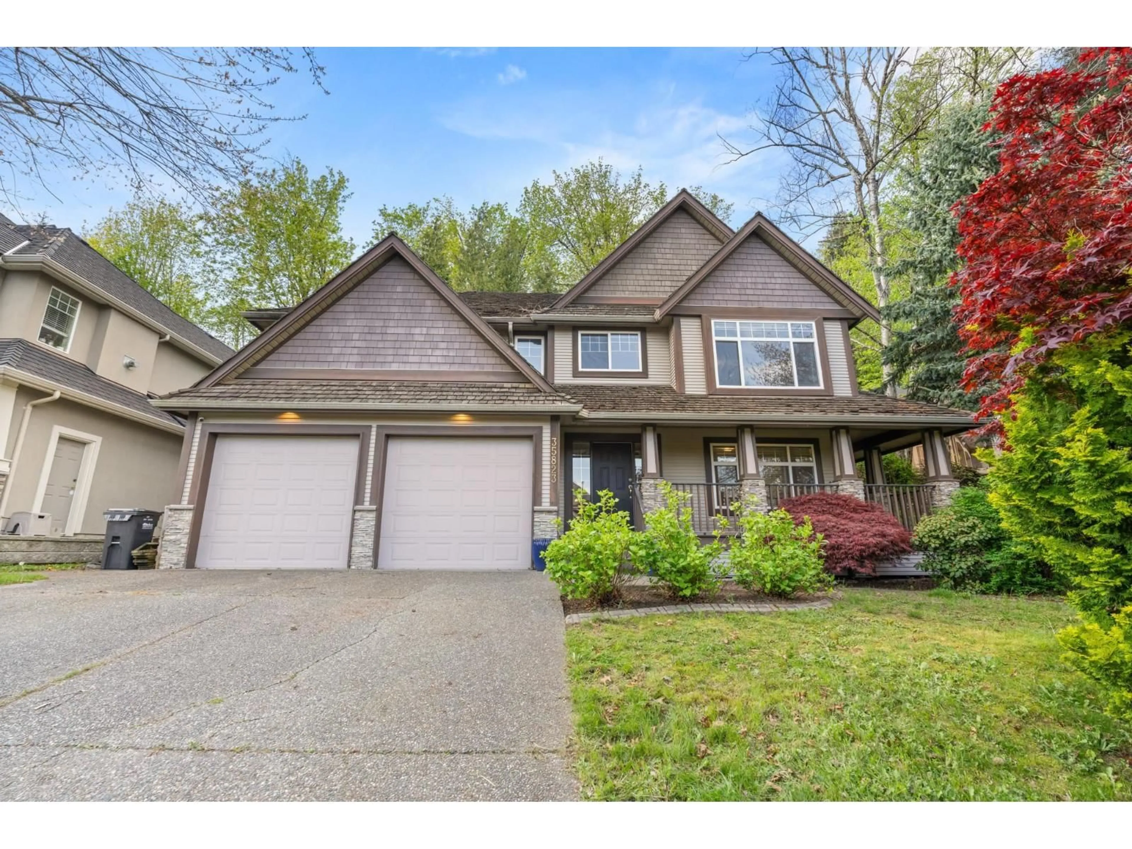 Home with vinyl exterior material, street for 35823 GRAYSTONE DRIVE, Abbotsford British Columbia V3G1K7