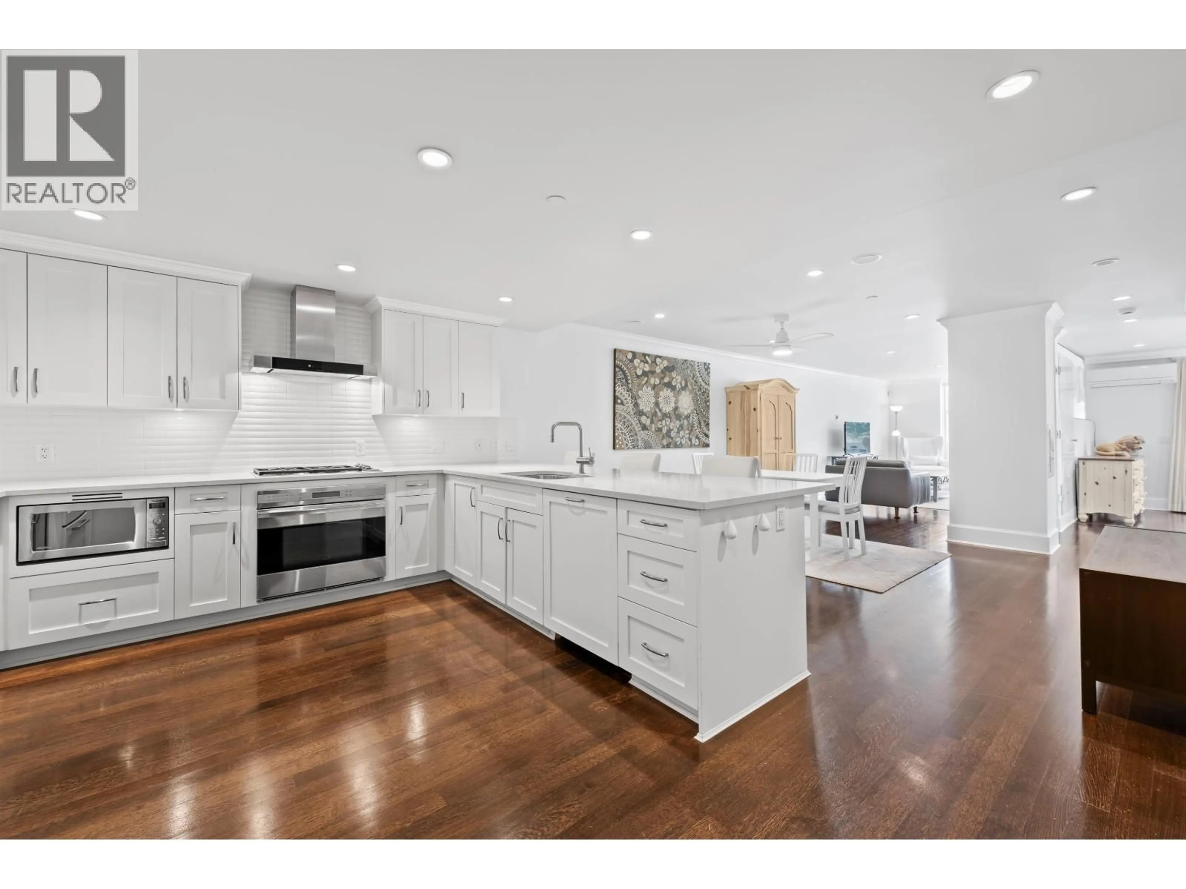 Open concept kitchen, unknown for 9 - 1891 MARINE DRIVE, West Vancouver British Columbia V7V1J7