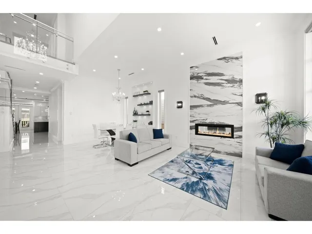 15439 78 AVENUE, Surrey 2