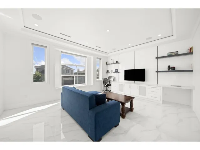 15439 78 AVENUE, Surrey 4