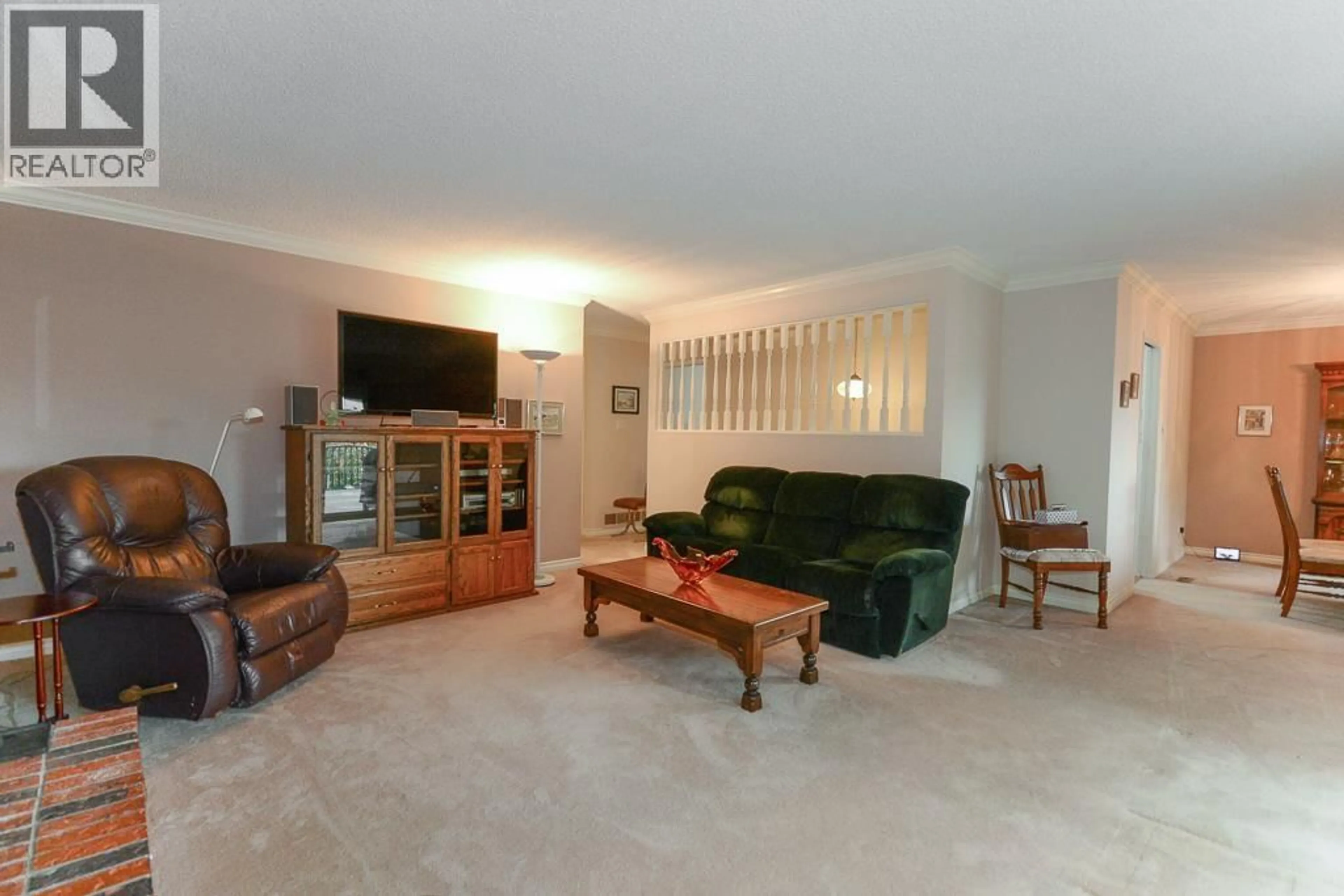 Living room with furniture, unknown for 6720 GOLDSMITH DRIVE, Richmond British Columbia V7E4G5