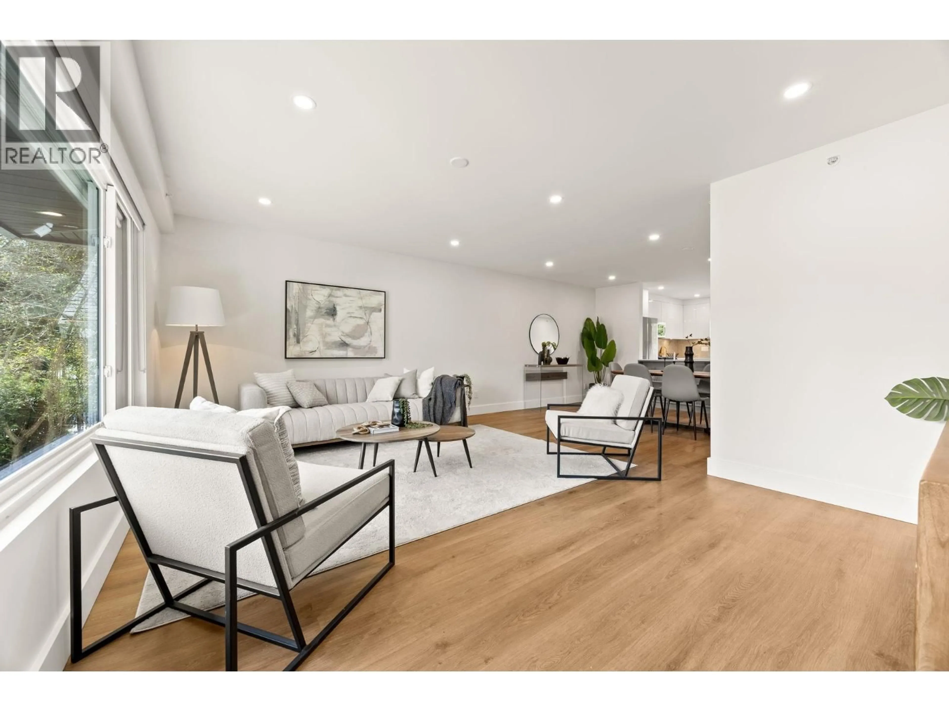 Living room with furniture, wood/laminate floor for 12475 208 STREET, Maple Ridge British Columbia V2X4X1