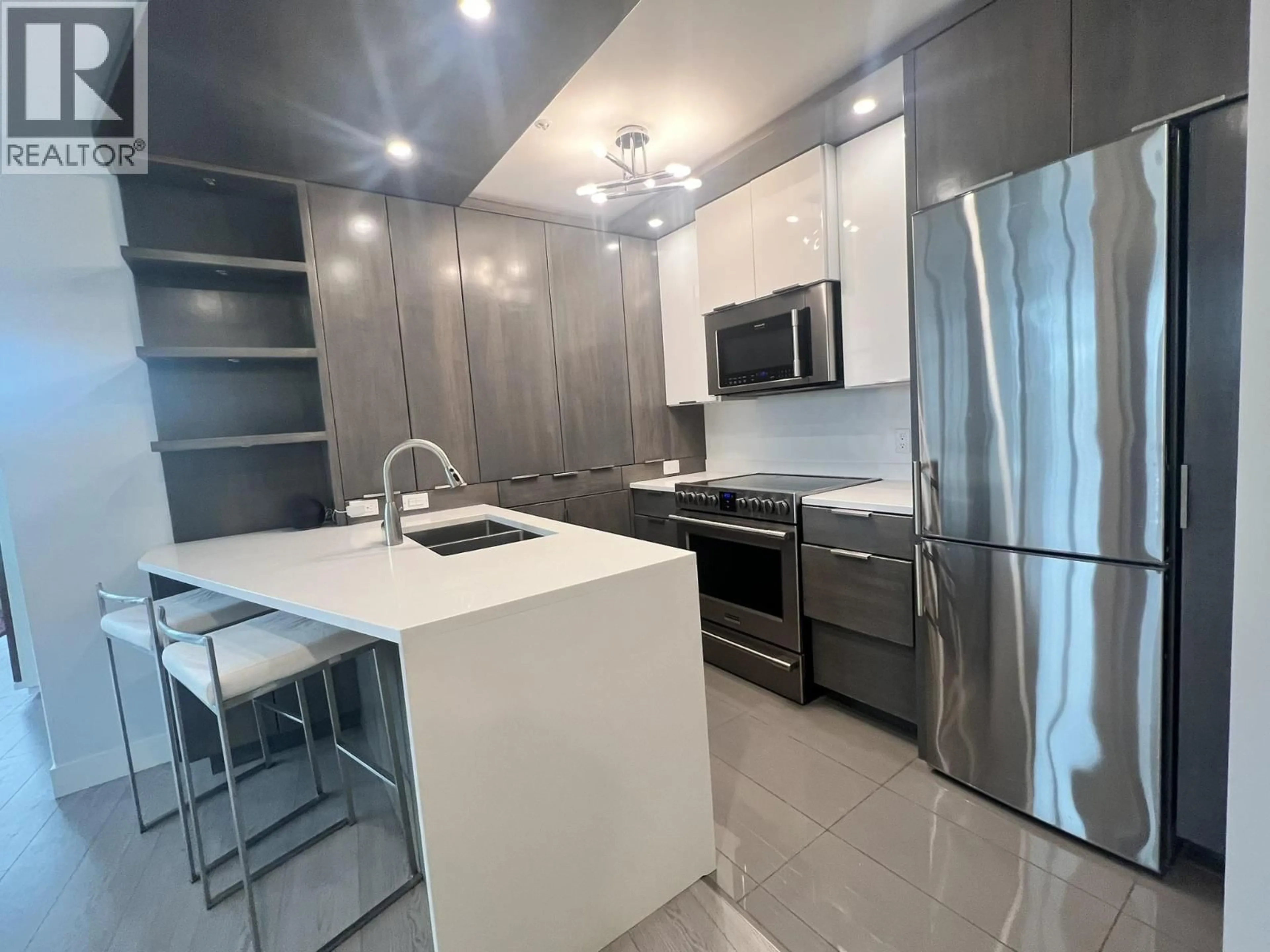 Unknown for 607 - 989 NELSON STREET, Vancouver British Columbia V6Z2S1