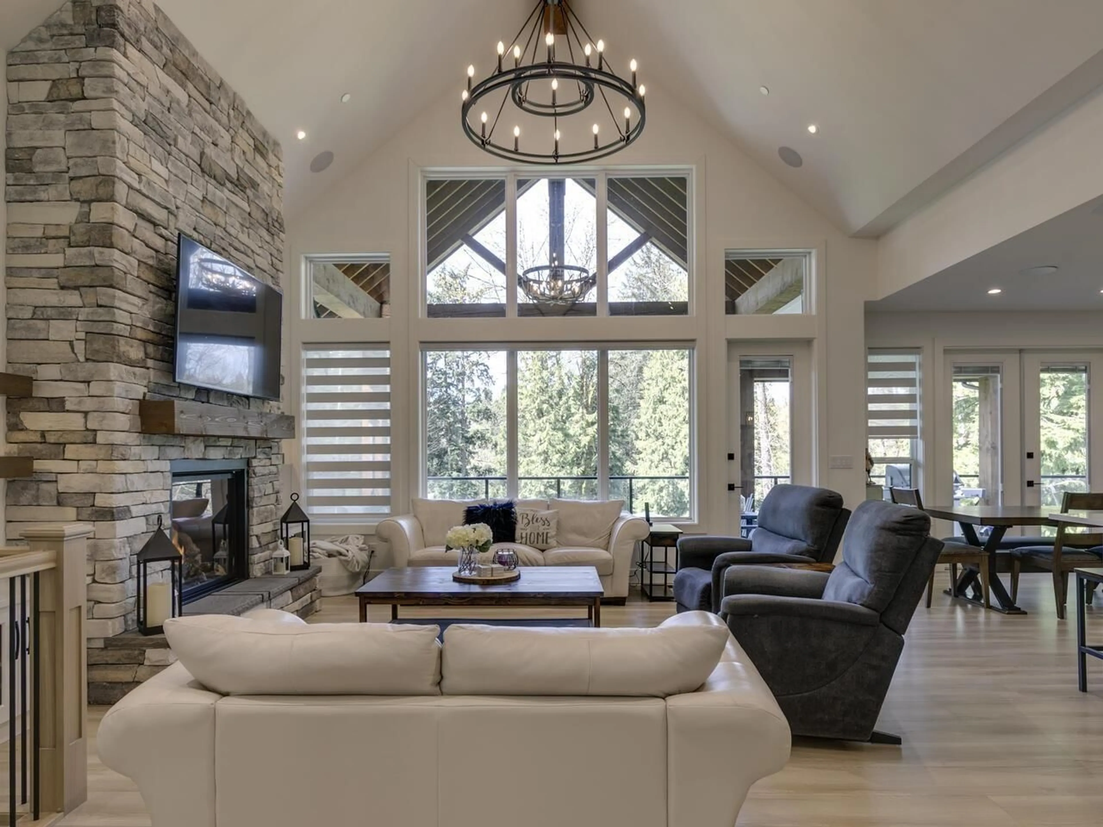 Living room with furniture, unknown for 9409 ERICKSON STREET, Mission British Columbia V2V7C8