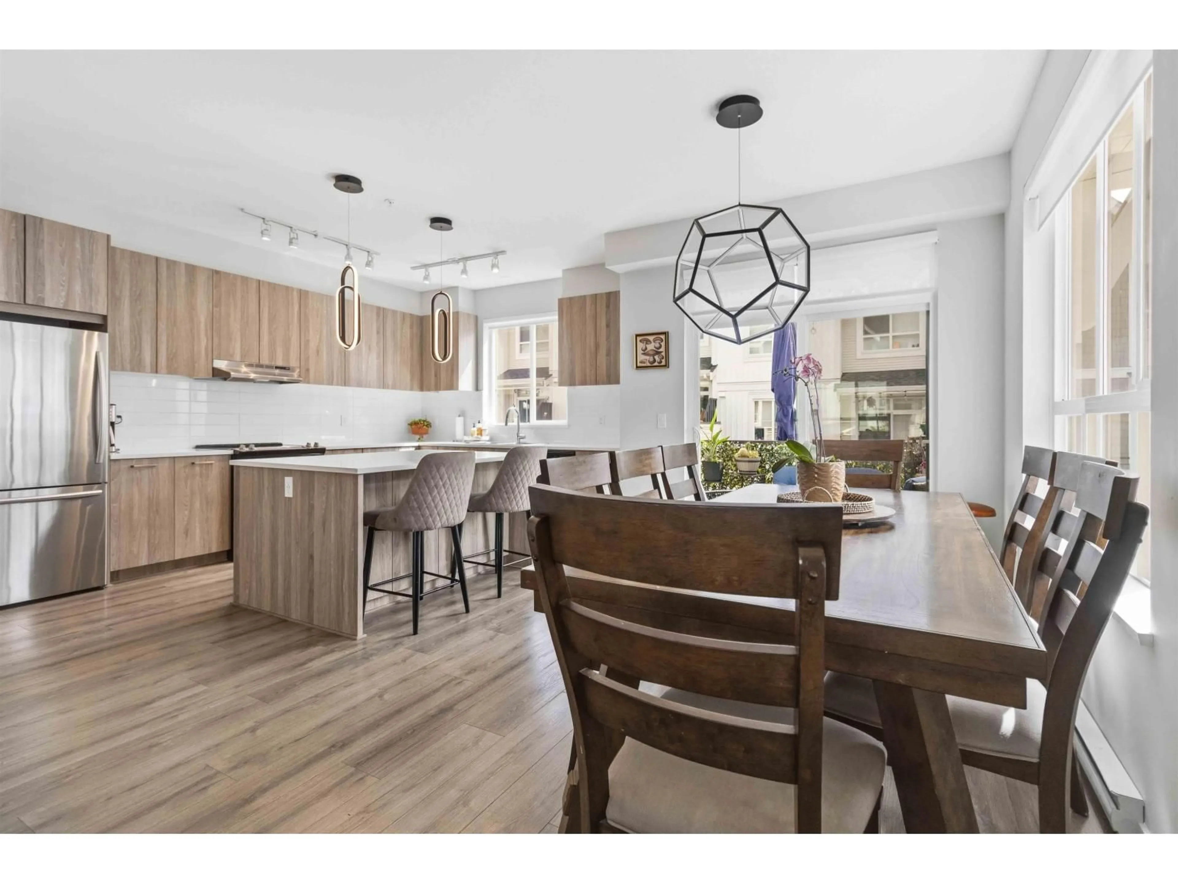 Open concept kitchen, wood/laminate floor for 116 - 8335 NELSON STREET, Mission British Columbia V4S0E4