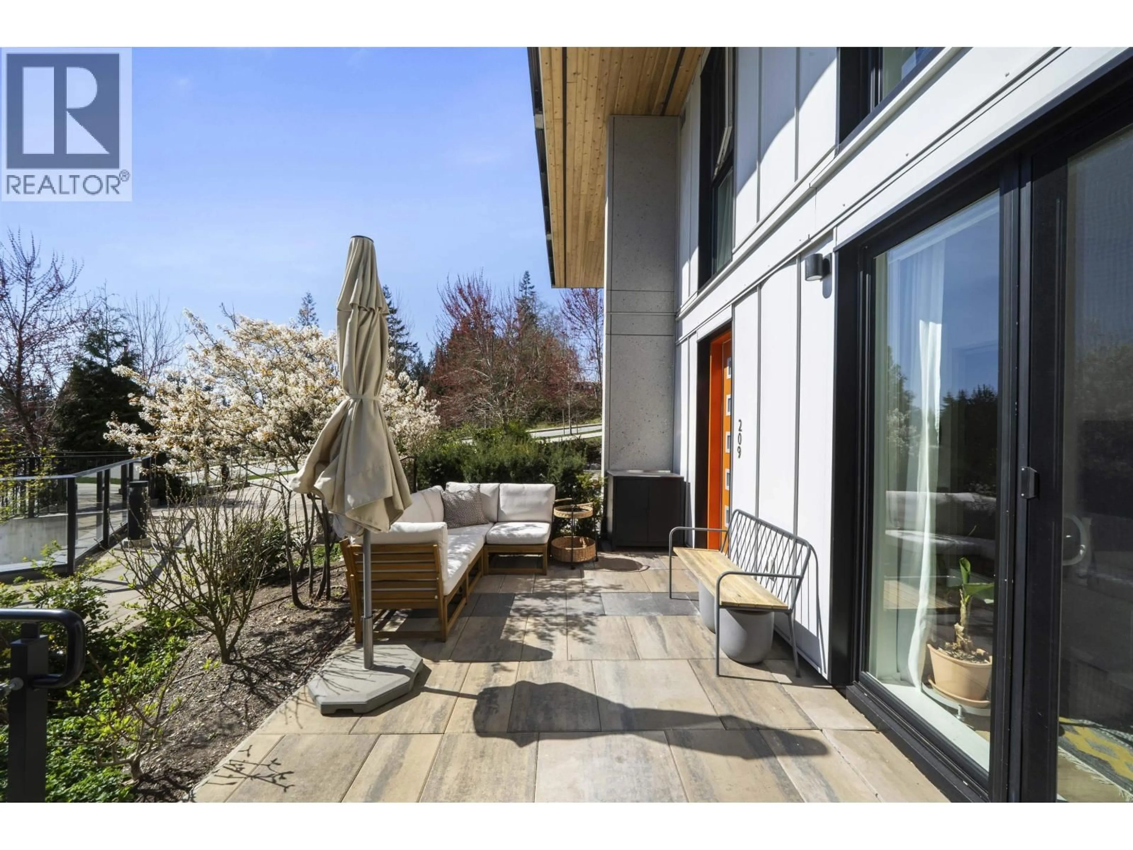 Patio, unknown for 209 - 9888 UNIVERSITY CRESCENT, Burnaby British Columbia V5A0G4