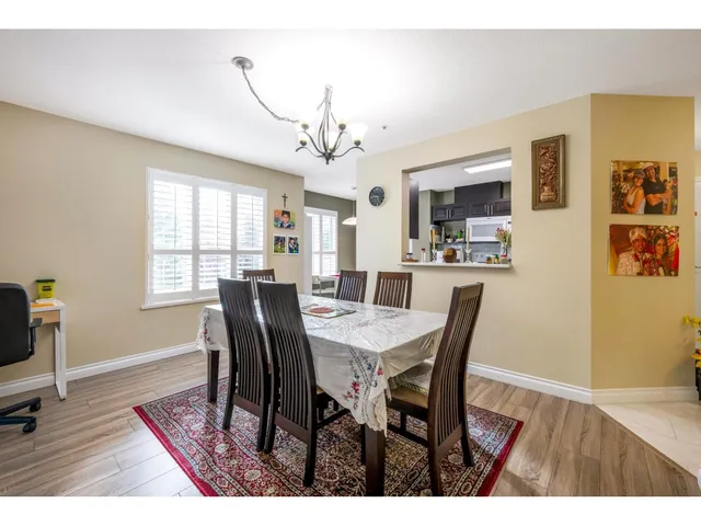 303 - 13870 70 AVENUE, Surrey 5