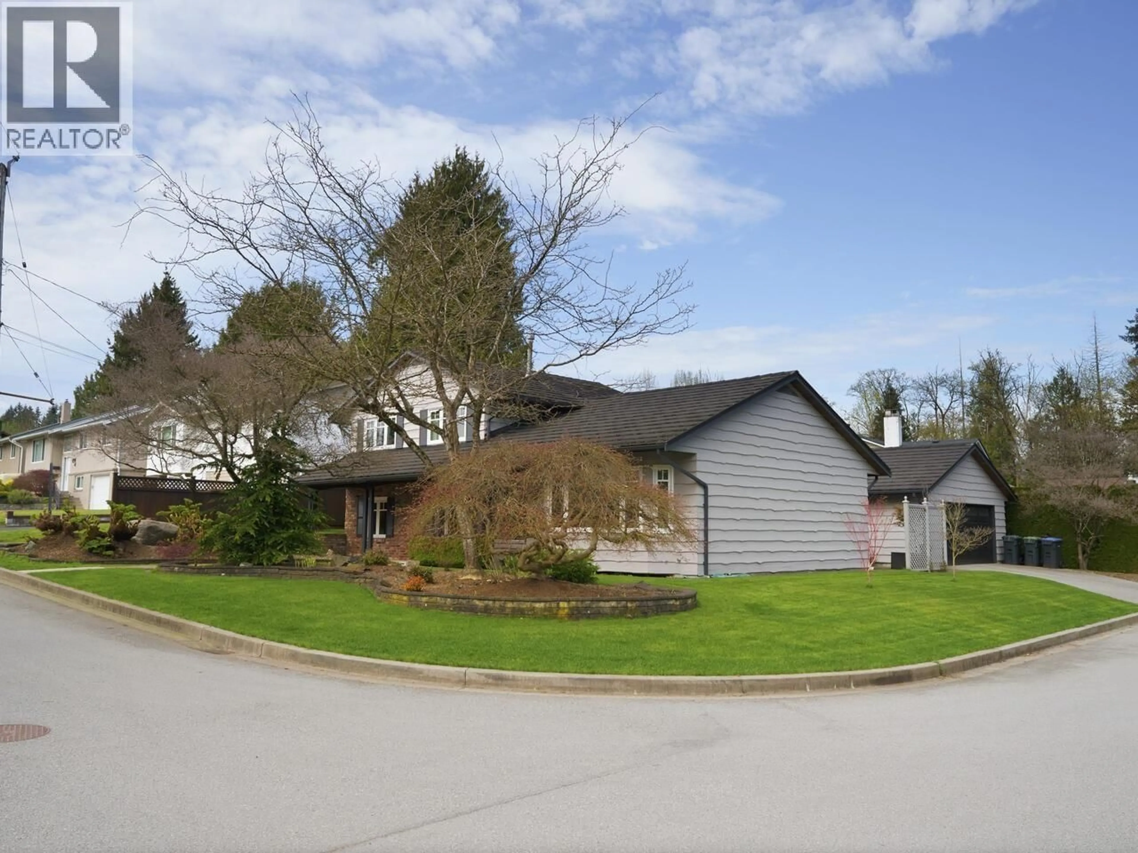 A pic from outside/outdoor area/front of a property/back of a property/a pic from drone, street for 1847 RODGER AVENUE, Port Coquitlam British Columbia V3C1B8