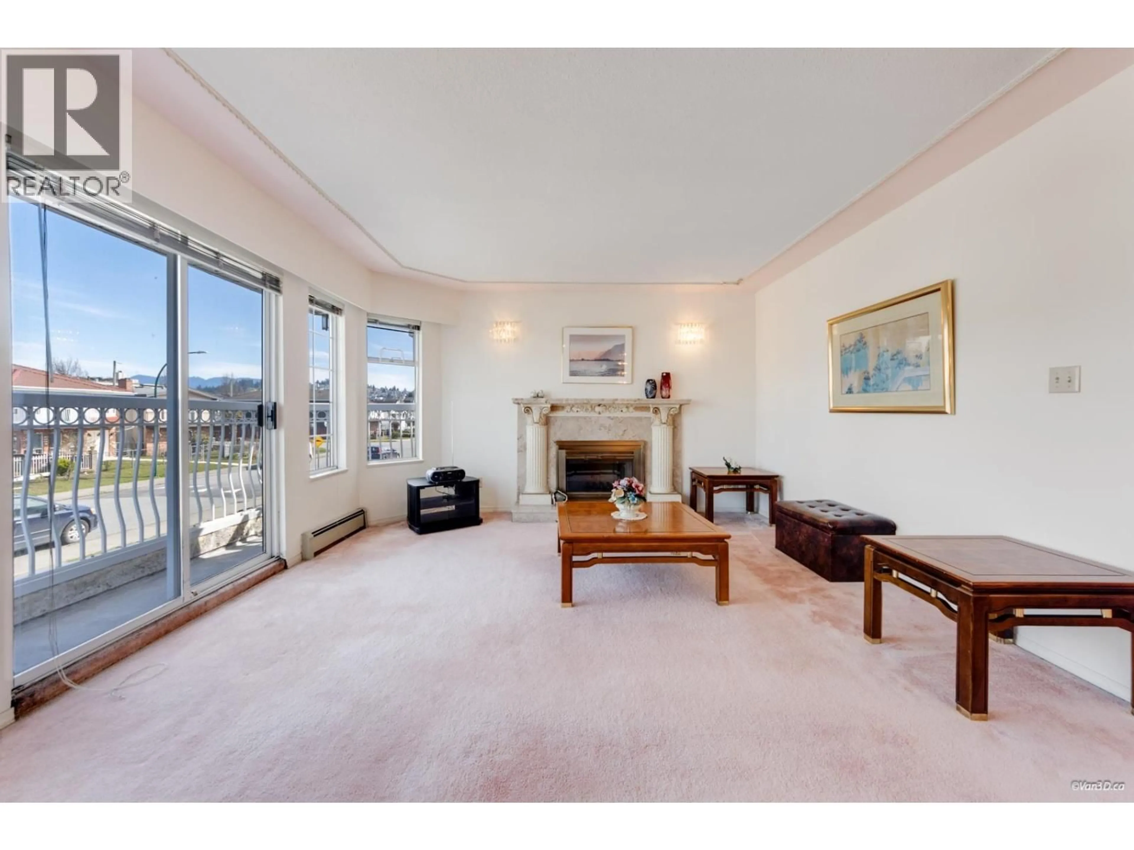 Unknown for 4266 FRANCES STREET, Burnaby British Columbia V5C2R1