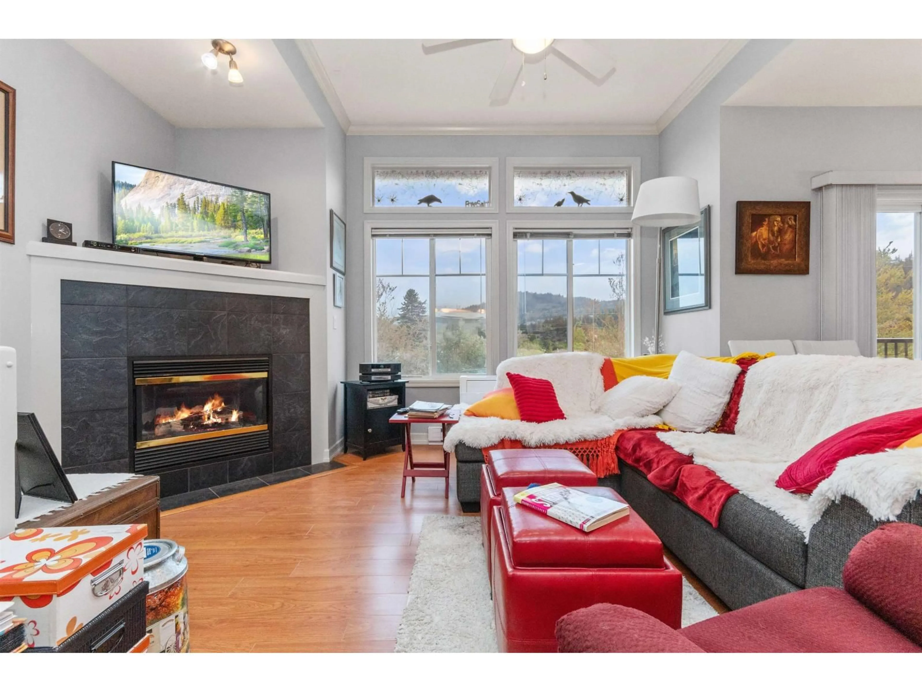 Living room with furniture, unknown for 14 - 45450 SHAWNIGAN CRESCENT, Chilliwack British Columbia V2R0B8