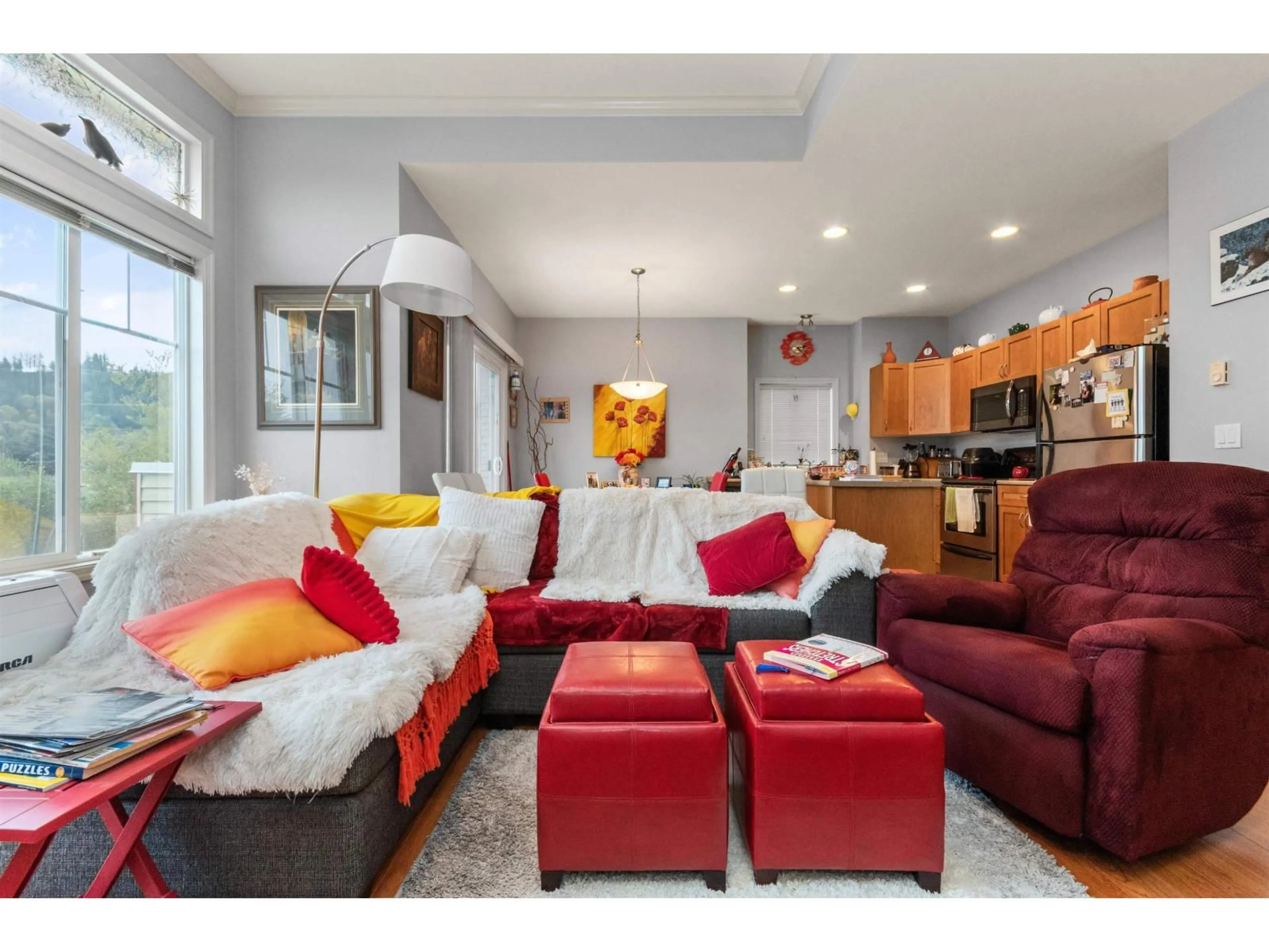 Living room with furniture, unknown for 14 - 45450 SHAWNIGAN CRESCENT, Chilliwack British Columbia V2R0B8