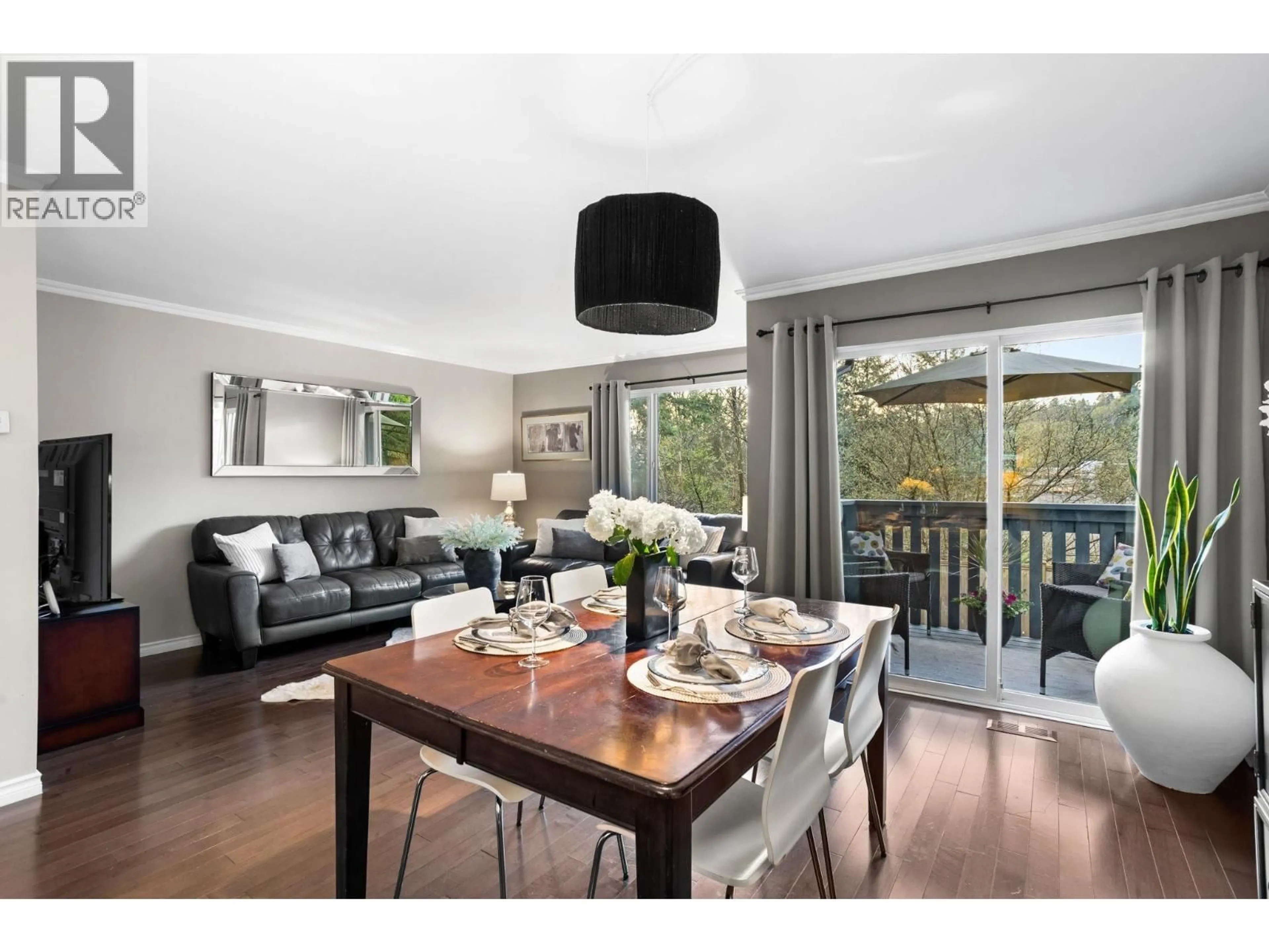 Dining room, wood/laminate floor for 536 LEHMAN PLACE, Port Moody British Columbia V3H3Z6