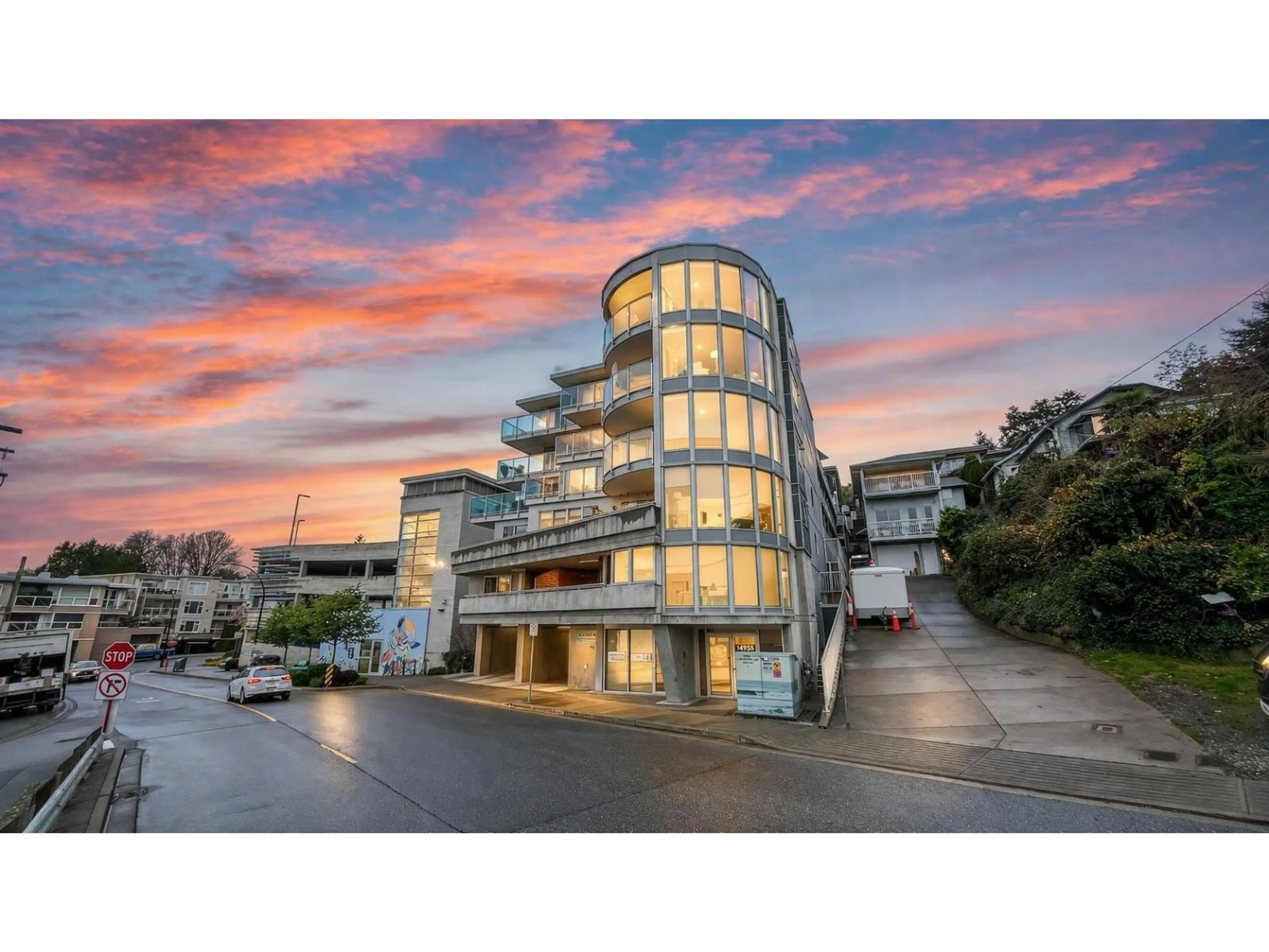 Unknown for 404 - 14955 VICTORIA AVENUE, White Rock British Columbia V4B1G2