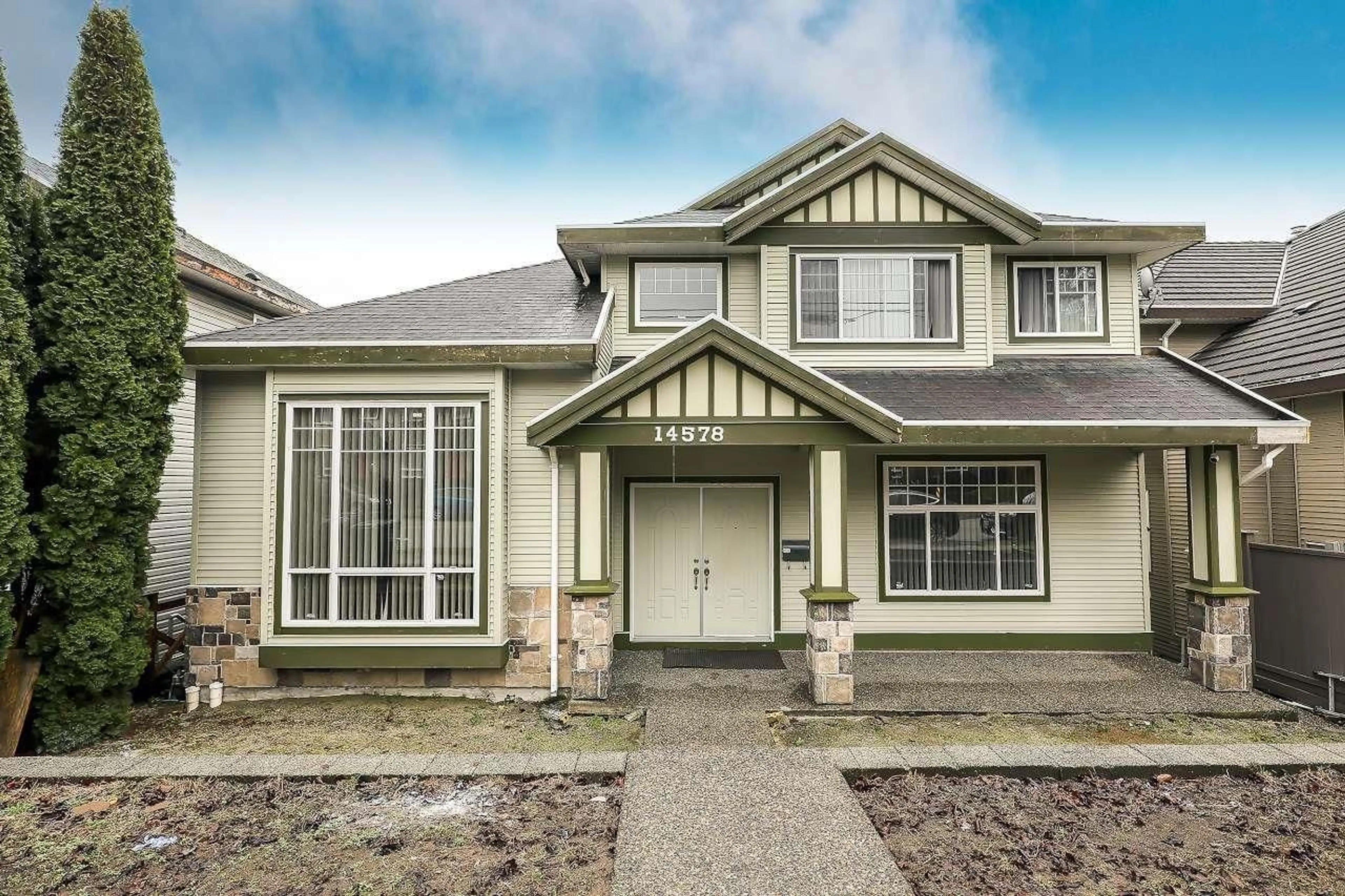 Home with vinyl exterior material, street for 14578 68 AVENUE, Surrey British Columbia V3S2A9