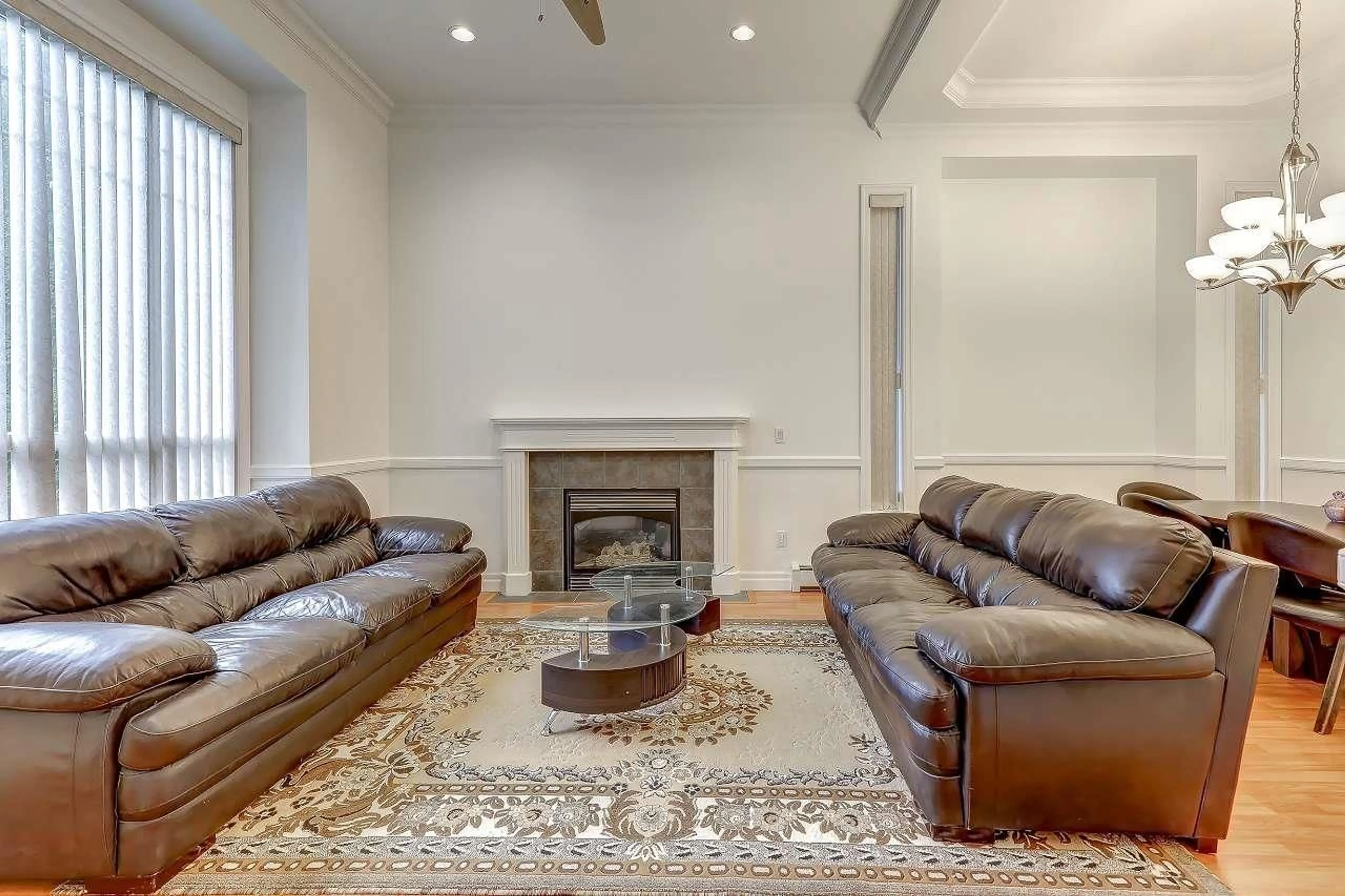 Living room with furniture, unknown for 14578 68 AVENUE, Surrey British Columbia V3S2A9