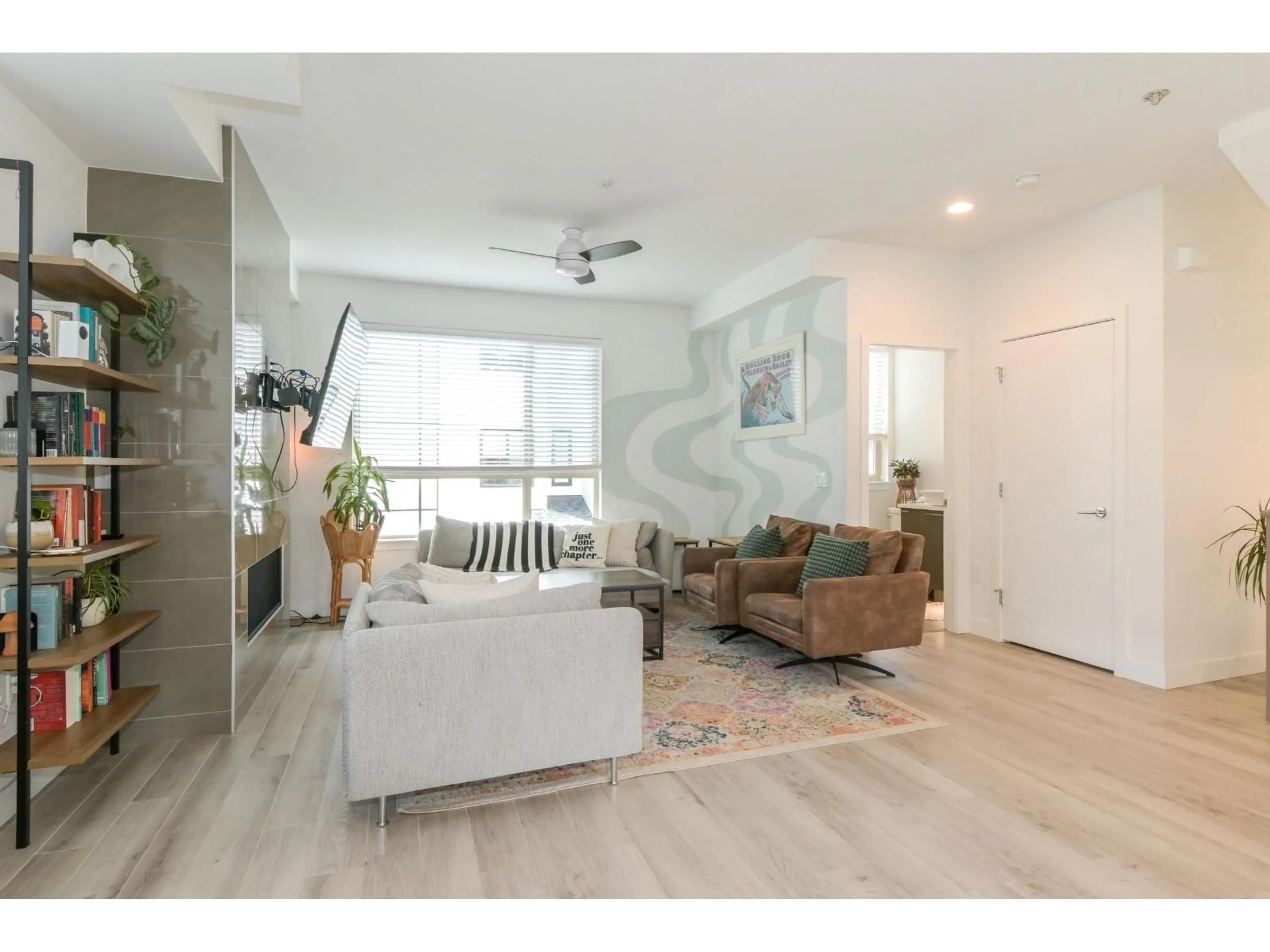 Living room with furniture, wood/laminate floor for 32 - 8508 204 STREET, Langley British Columbia V2Y0V8