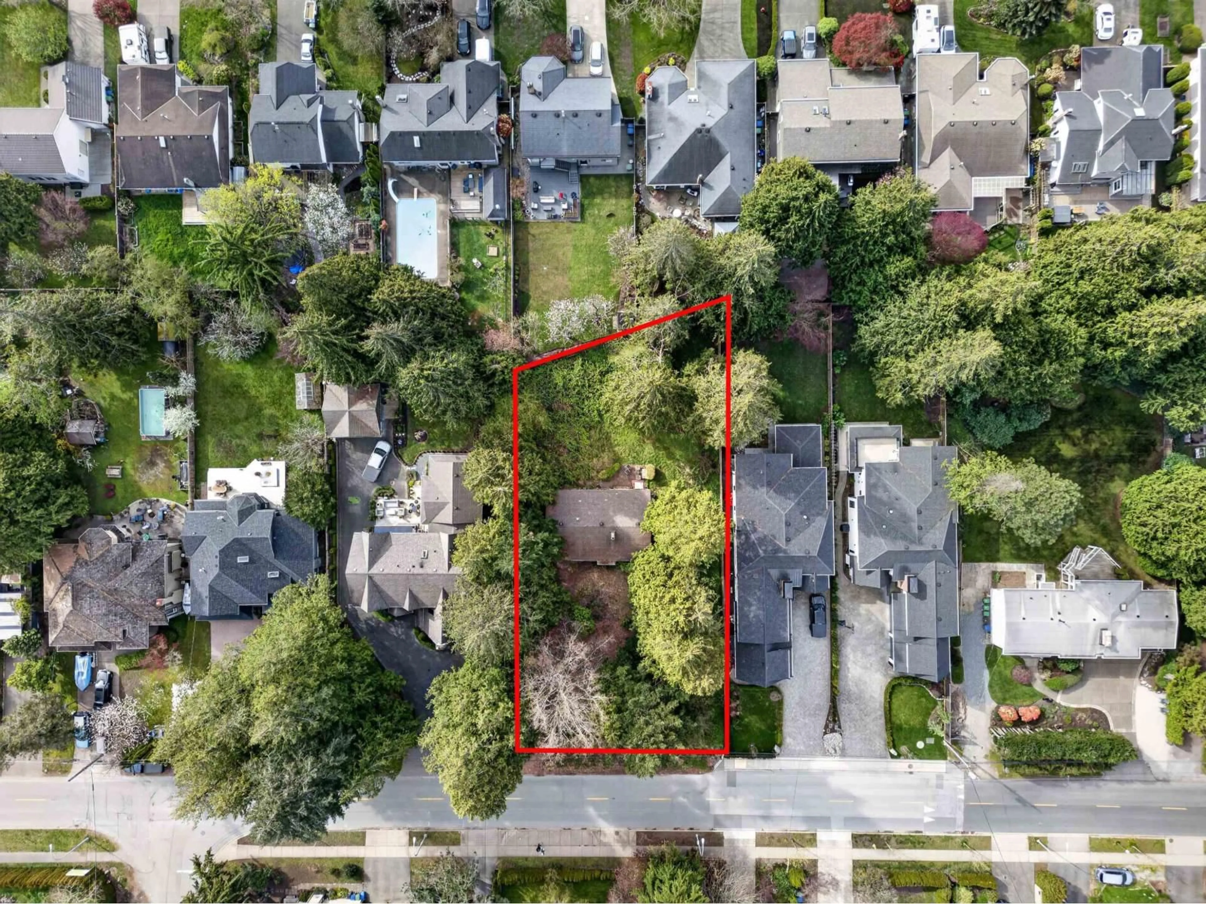 A pic from outside/outdoor area/front of a property/back of a property/a pic from drone, street for 12564 25 AVENUE, Surrey British Columbia V4A2K3