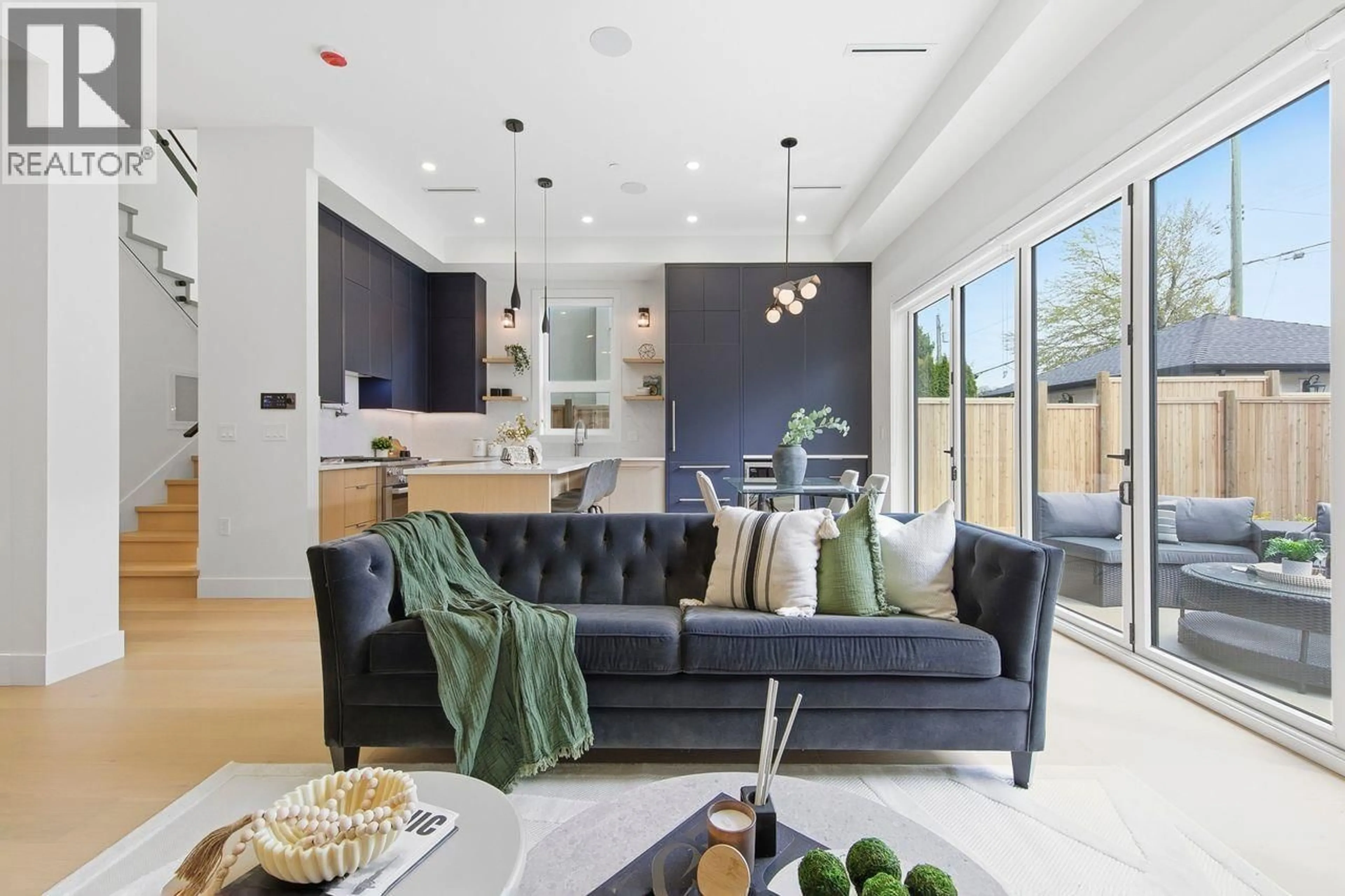 Living room with furniture, unknown for 2 - 3708 18TH AVENUE, Vancouver British Columbia V6S1B2