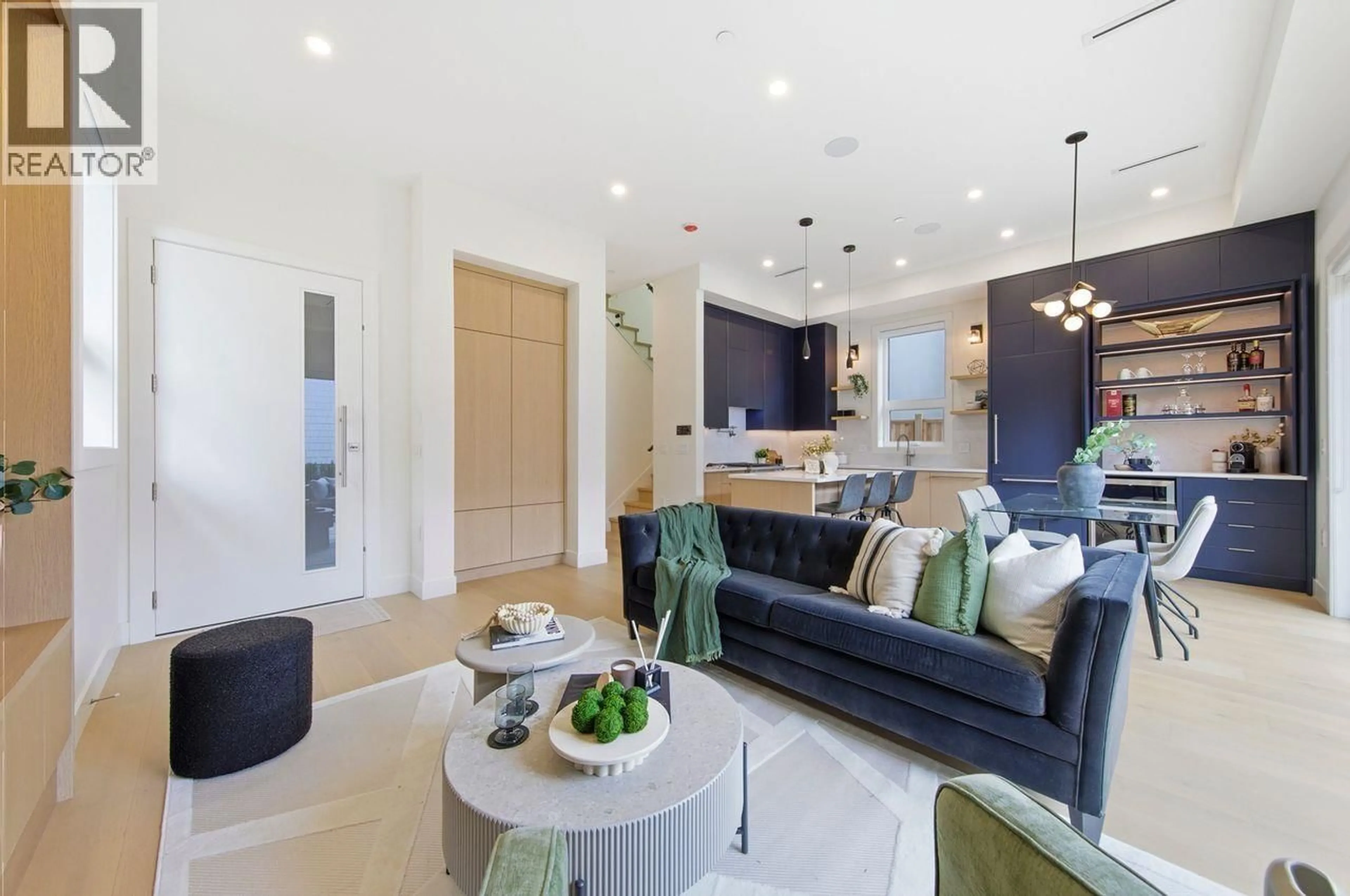 Living room with furniture, unknown for 2 - 3708 18TH AVENUE, Vancouver British Columbia V6S1B2