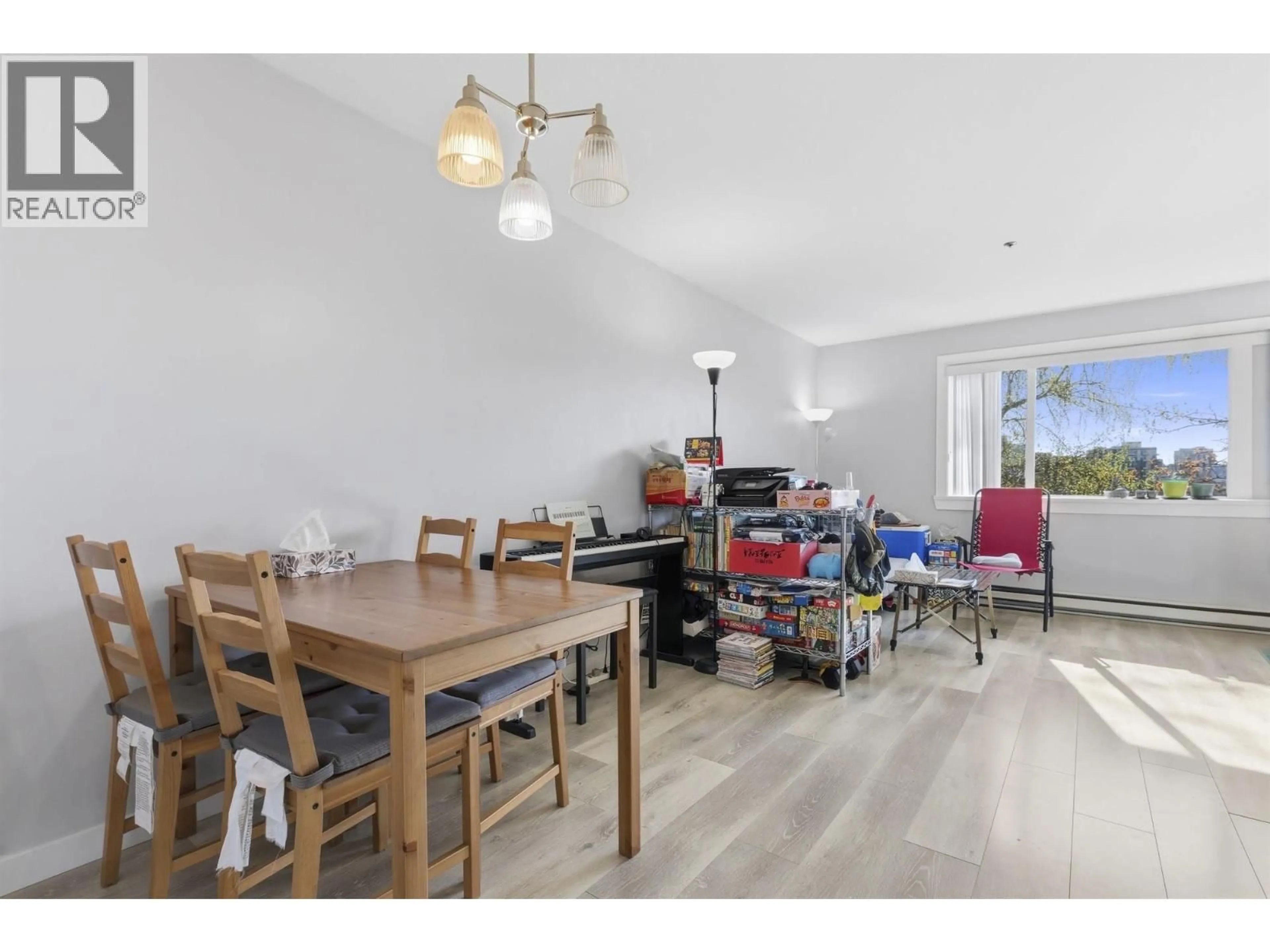 Unknown for 303 - 1310 CARIBOO STREET, New Westminster British Columbia V3M1X2