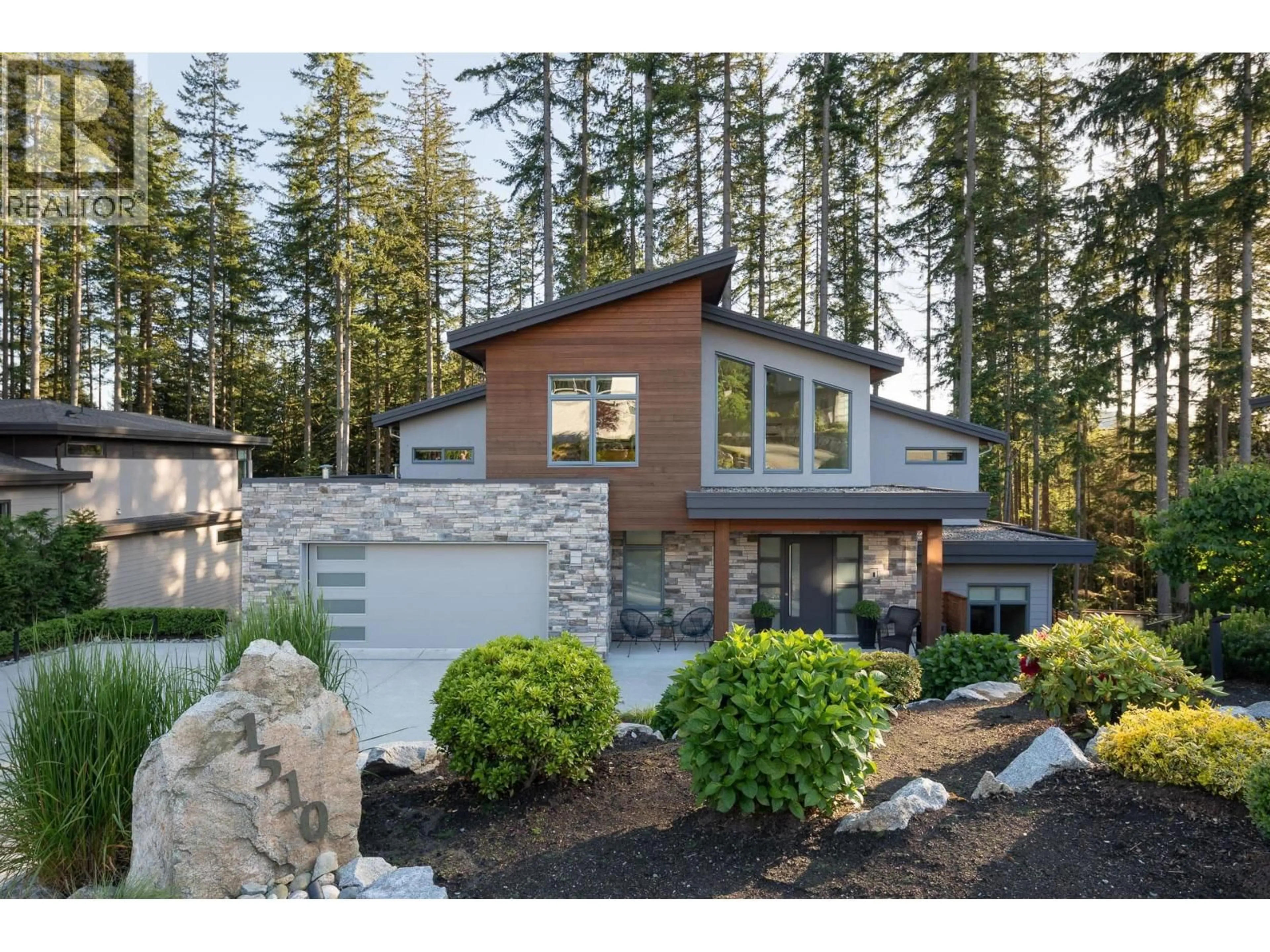 Home with vinyl exterior material, unknown for 1510 CRYSTAL CREEK DRIVE, Anmore British Columbia V3H0A3
