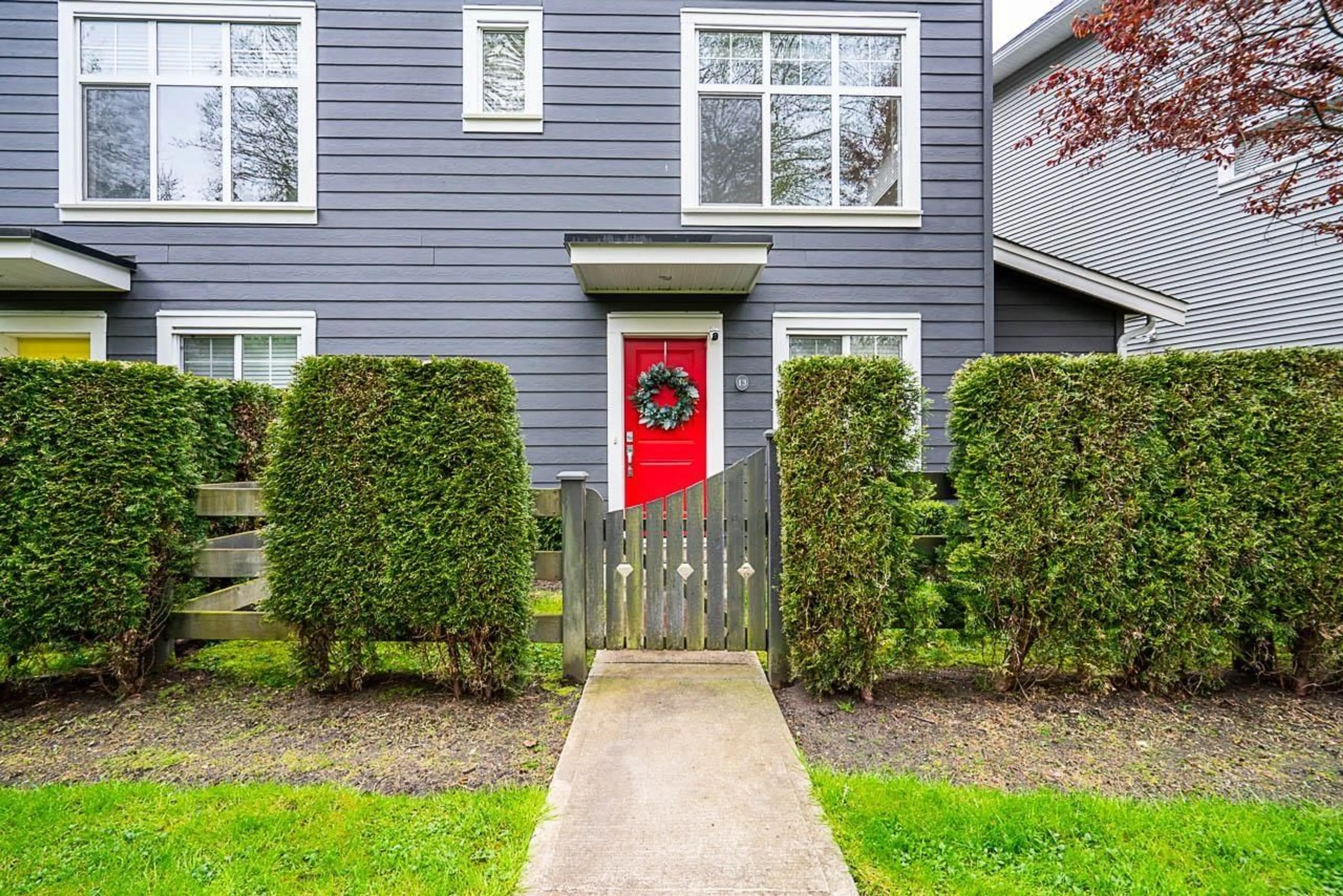 Unknown for 13 - 16337 15 AVENUE, Surrey British Columbia V4A0C3