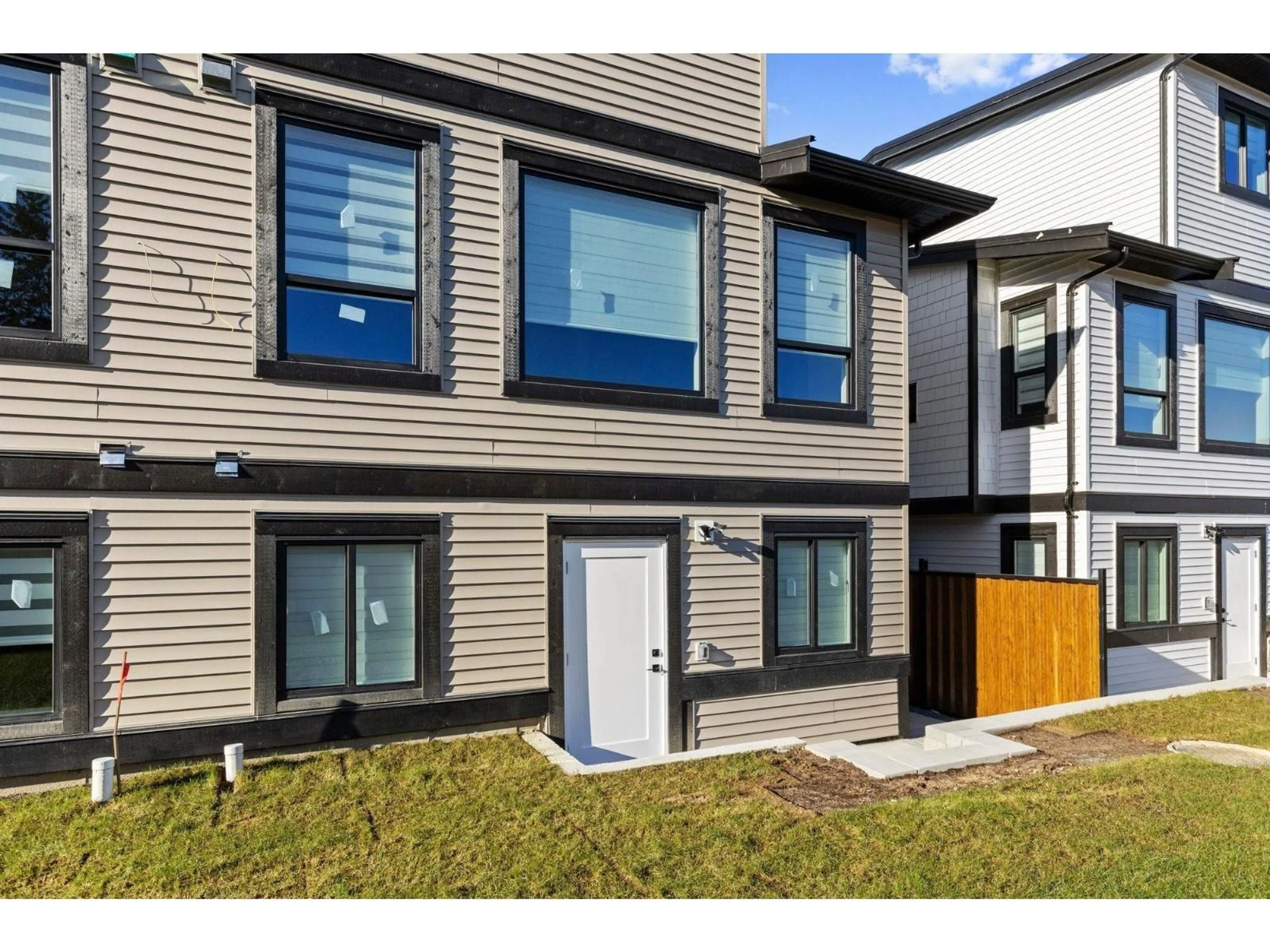 Home with vinyl exterior material, street for 8576 DUNBAR WAY, Mission British Columbia V4S0A7