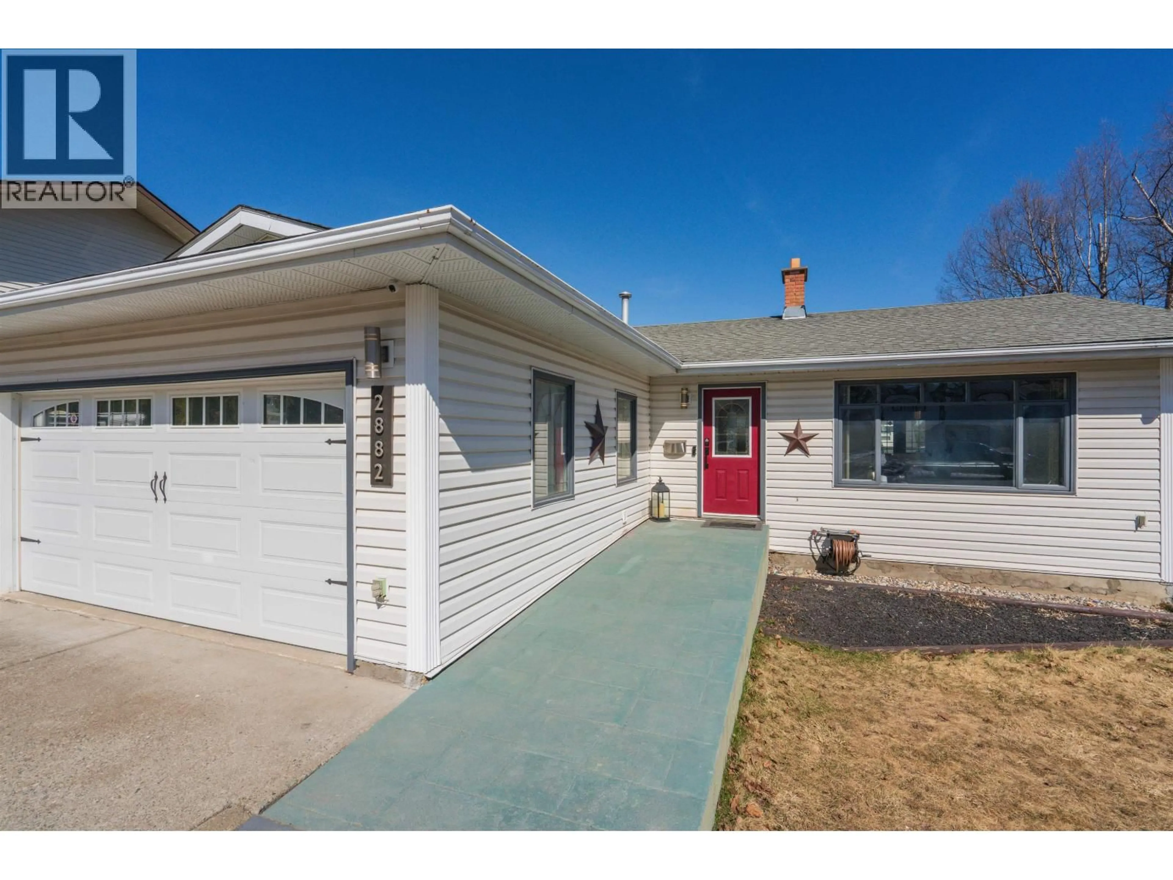 Home with vinyl exterior material, street for 2882 CALHOUN CRESCENT, Prince George British Columbia V2N5J9