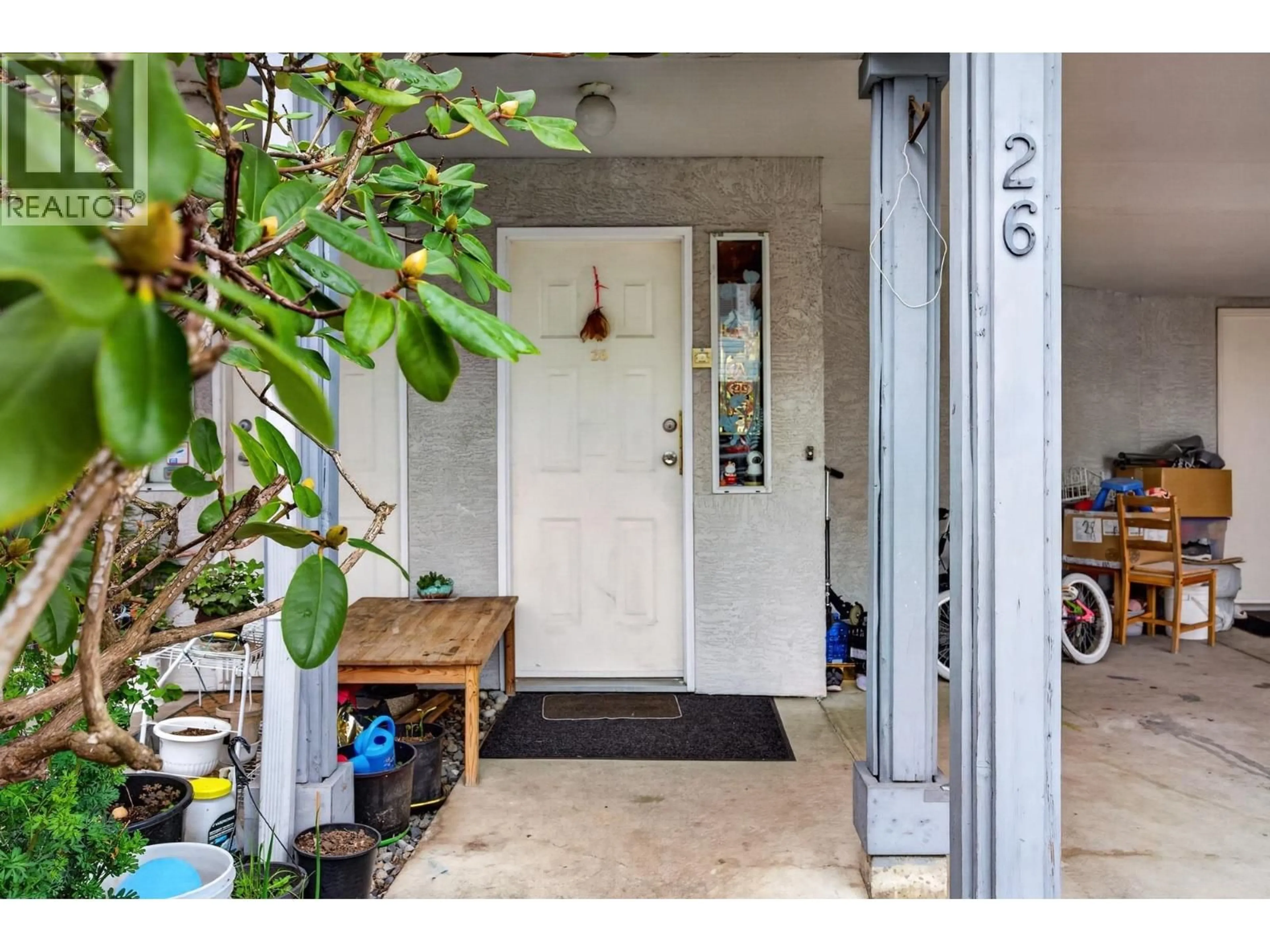 Indoor entryway for 26 - 3111 BECKMAN PLACE, Richmond British Columbia V6X3R3