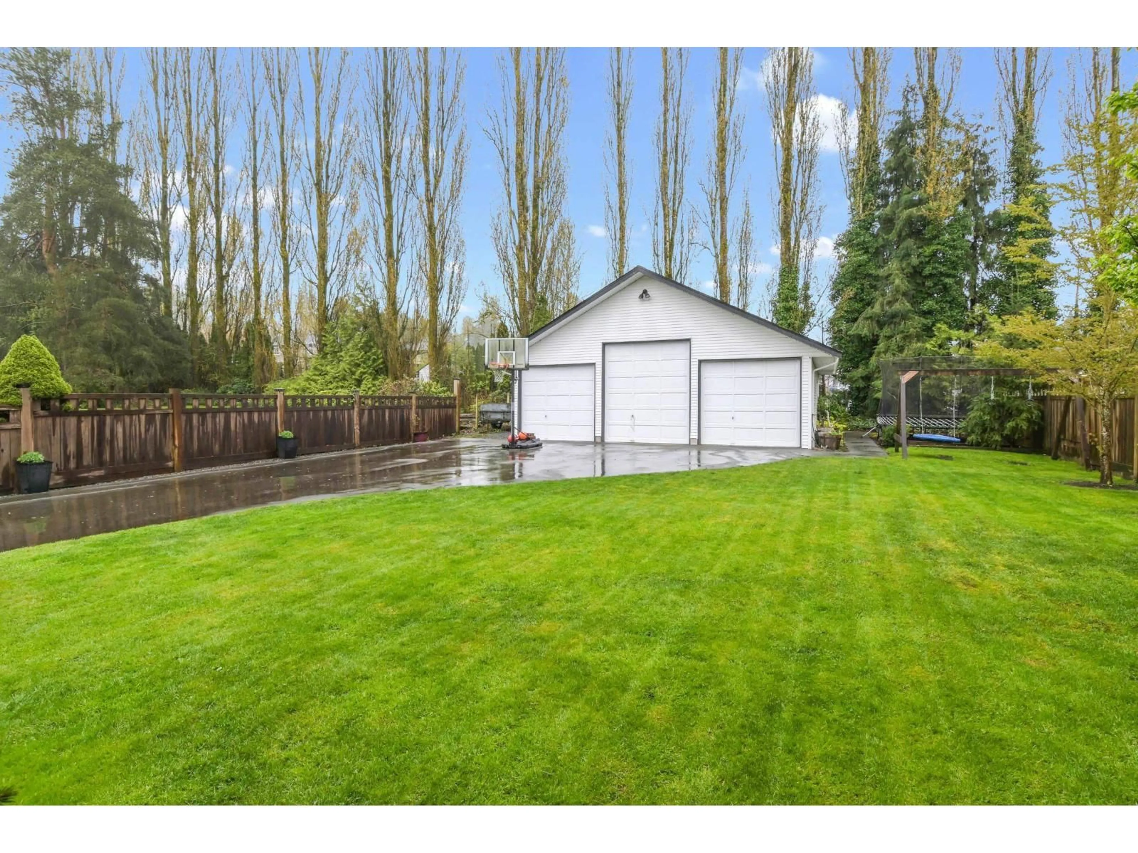 Unknown for 21654 49A AVENUE, Langley British Columbia V3A5Z3