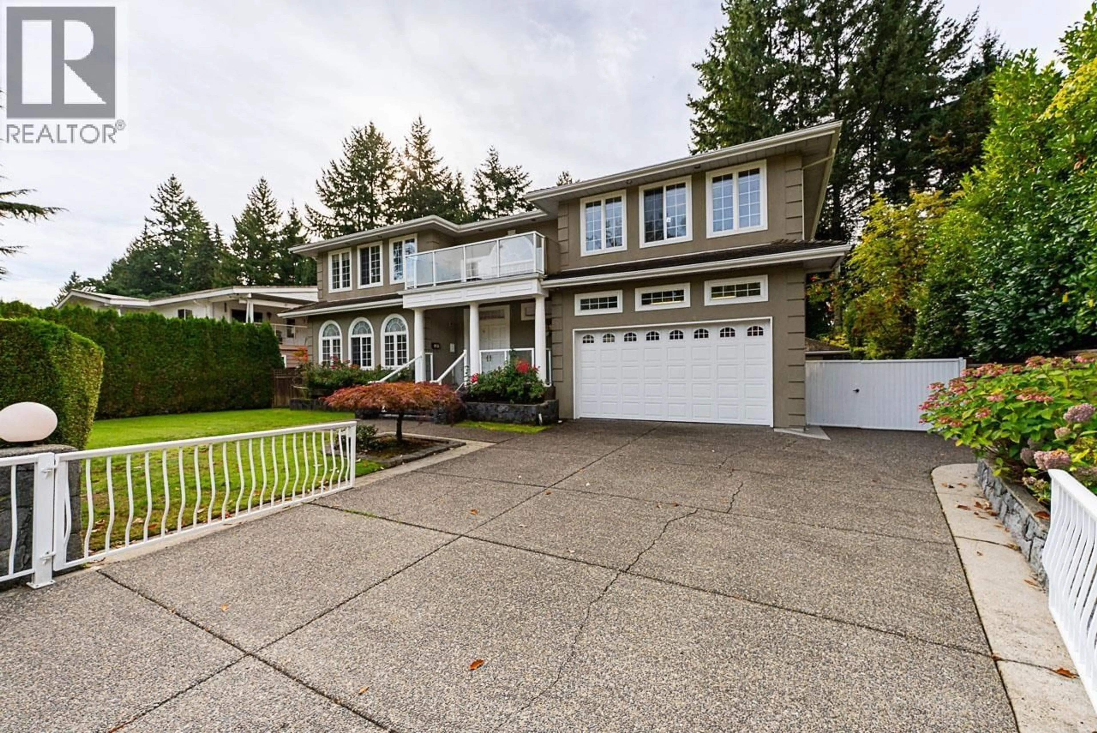 Home with vinyl exterior material, street for 8108 WESTLAKE STREET, Burnaby British Columbia V5A2B4