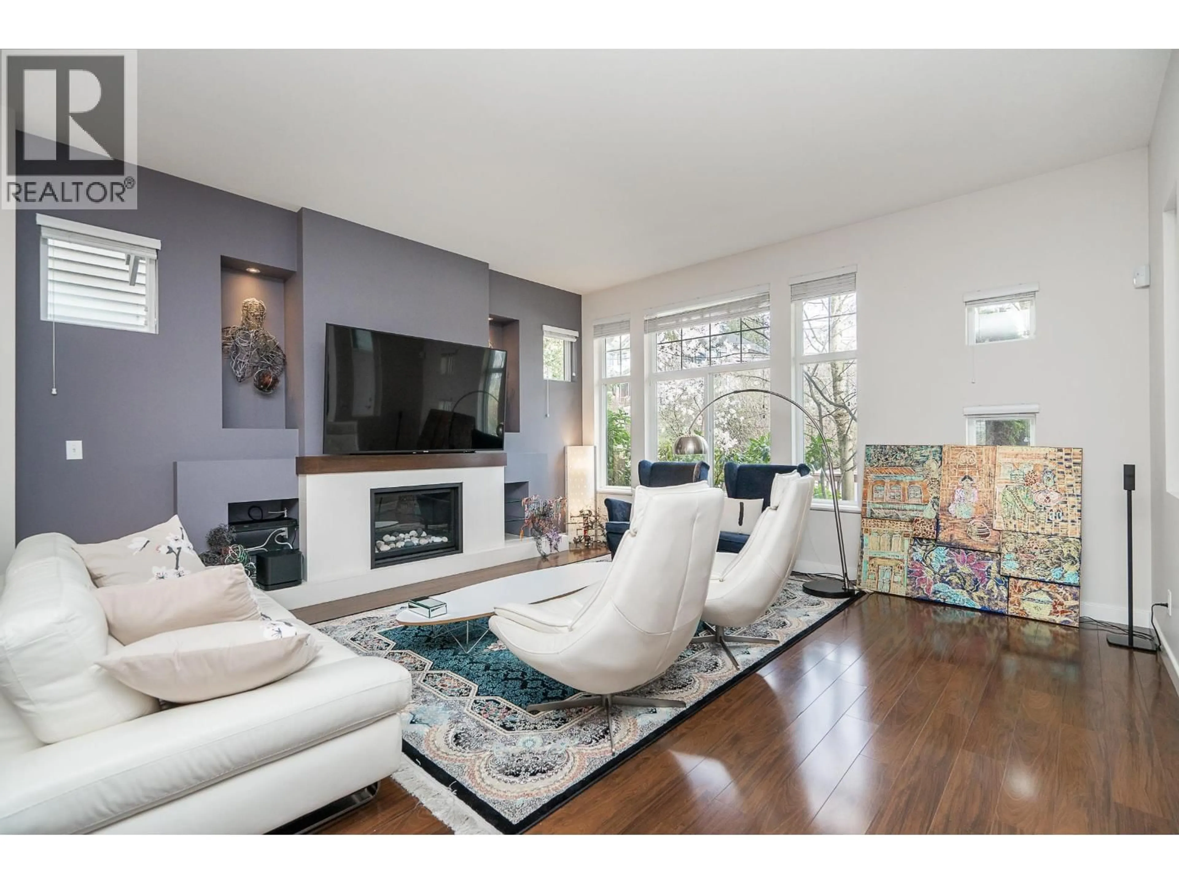 Living room with furniture, unknown for 1420 COAST MERIDIAN ROAD, Coquitlam British Columbia V3E0H5