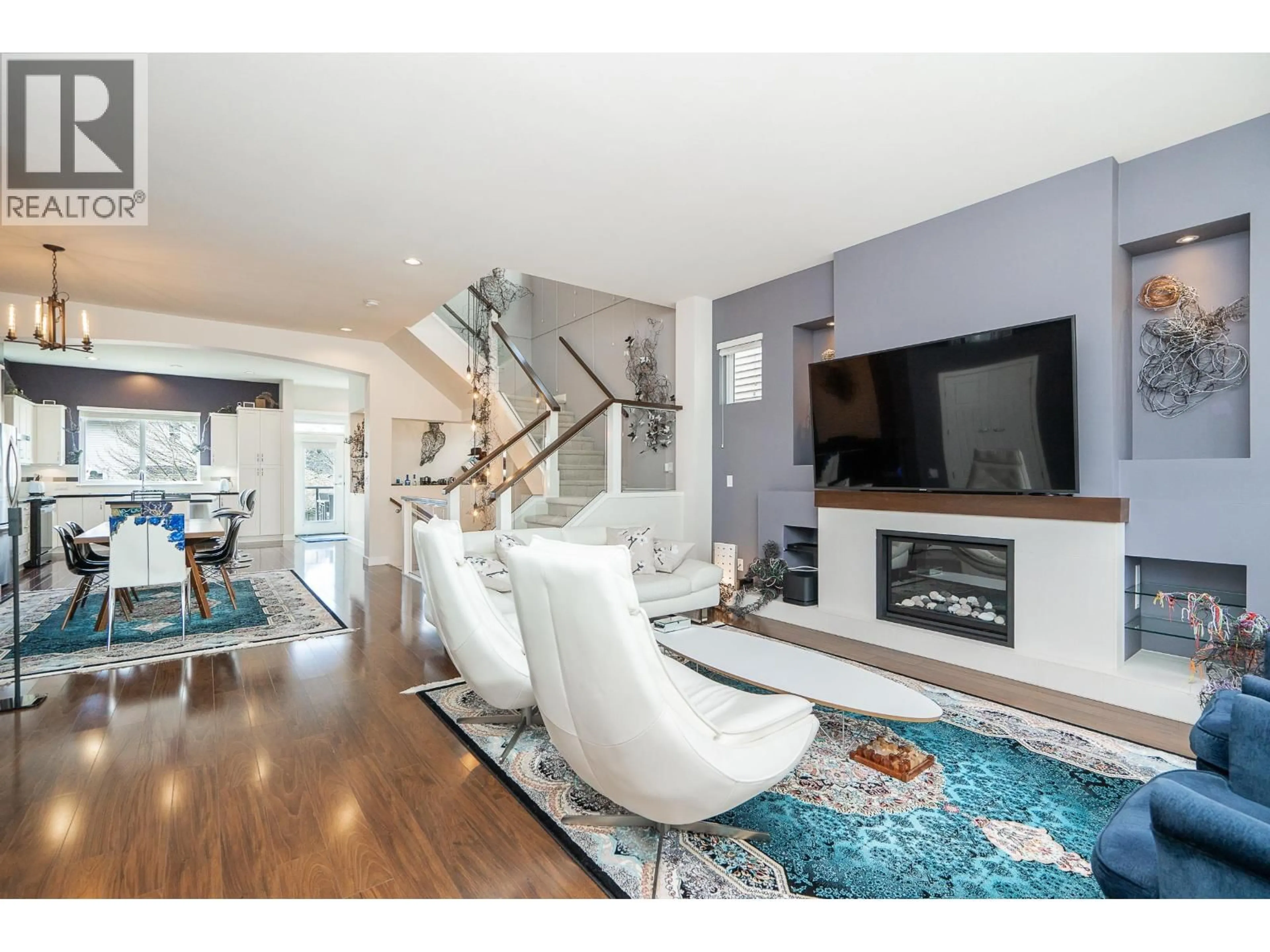 Living room with furniture, unknown for 1420 COAST MERIDIAN ROAD, Coquitlam British Columbia V3E0H5