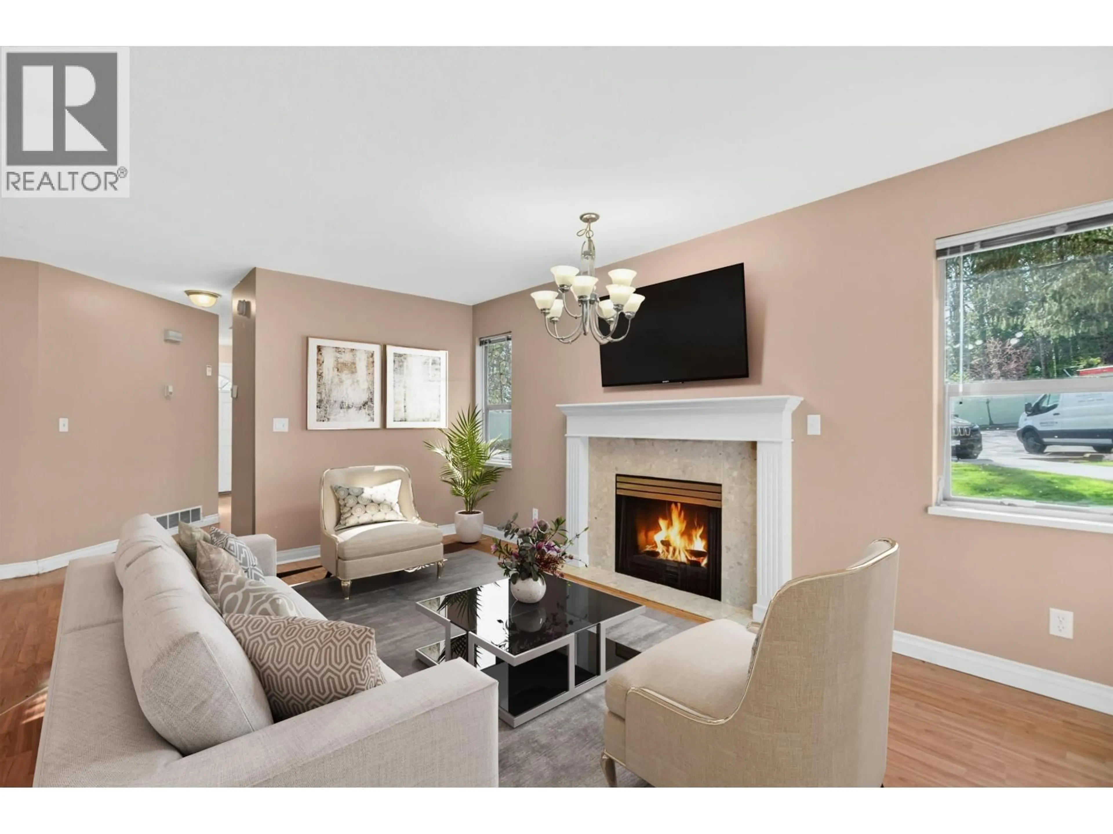 Living room with furniture, unknown for 36 - 21960 RIVER ROAD, Maple Ridge British Columbia V2X2C3