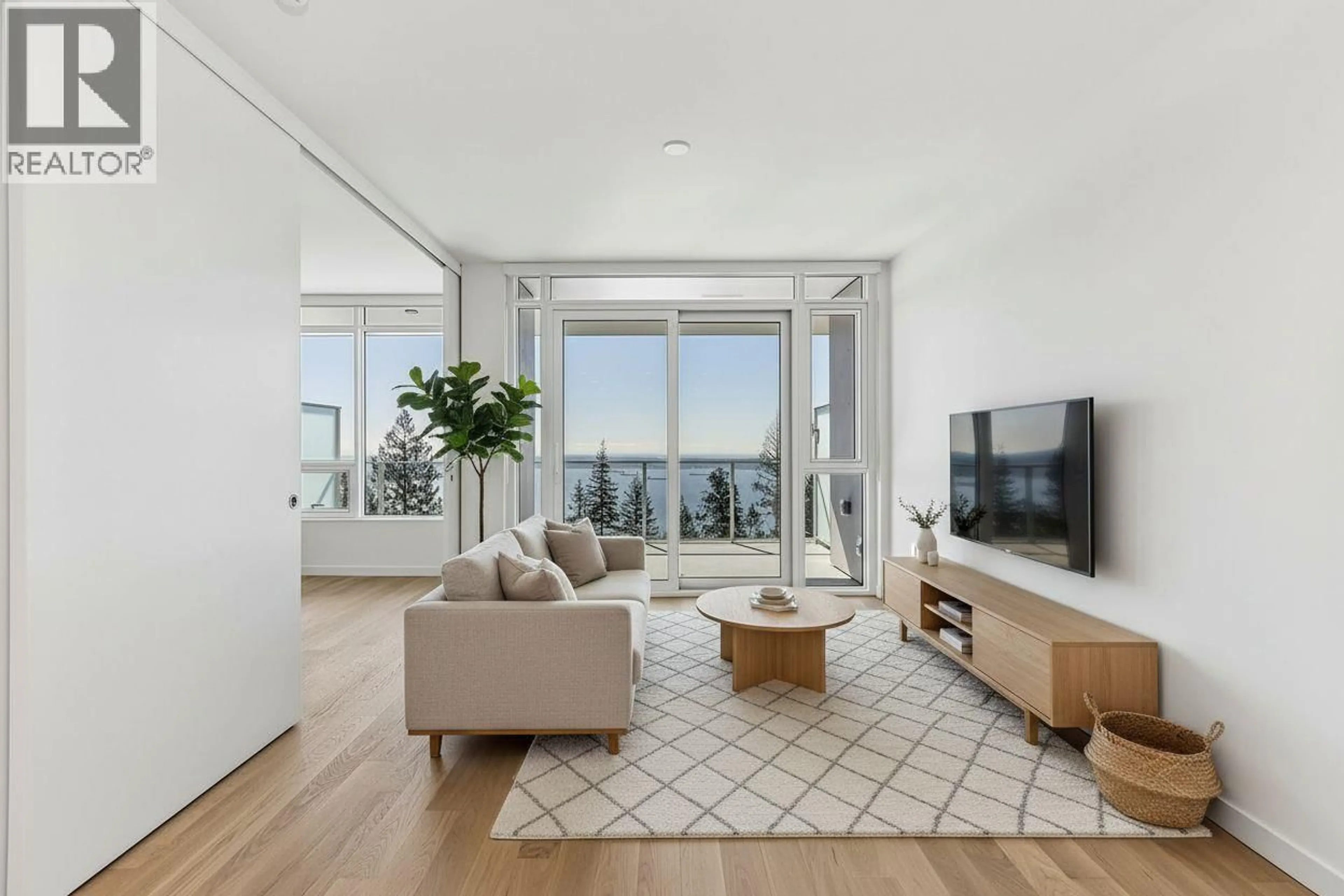 Living room with furniture, unknown for 609 - 3963 UPLANDS WAY, West Vancouver British Columbia V7S0B7