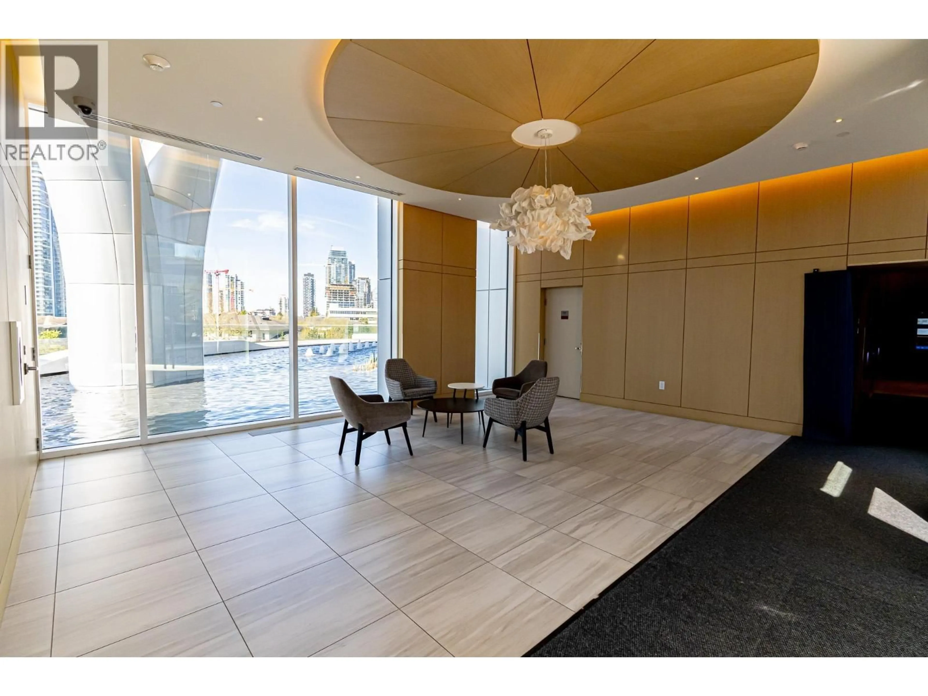 Indoor foyer for 1904 - 4890 LOUGHEED HIGHWAY, Burnaby British Columbia V5C0N2