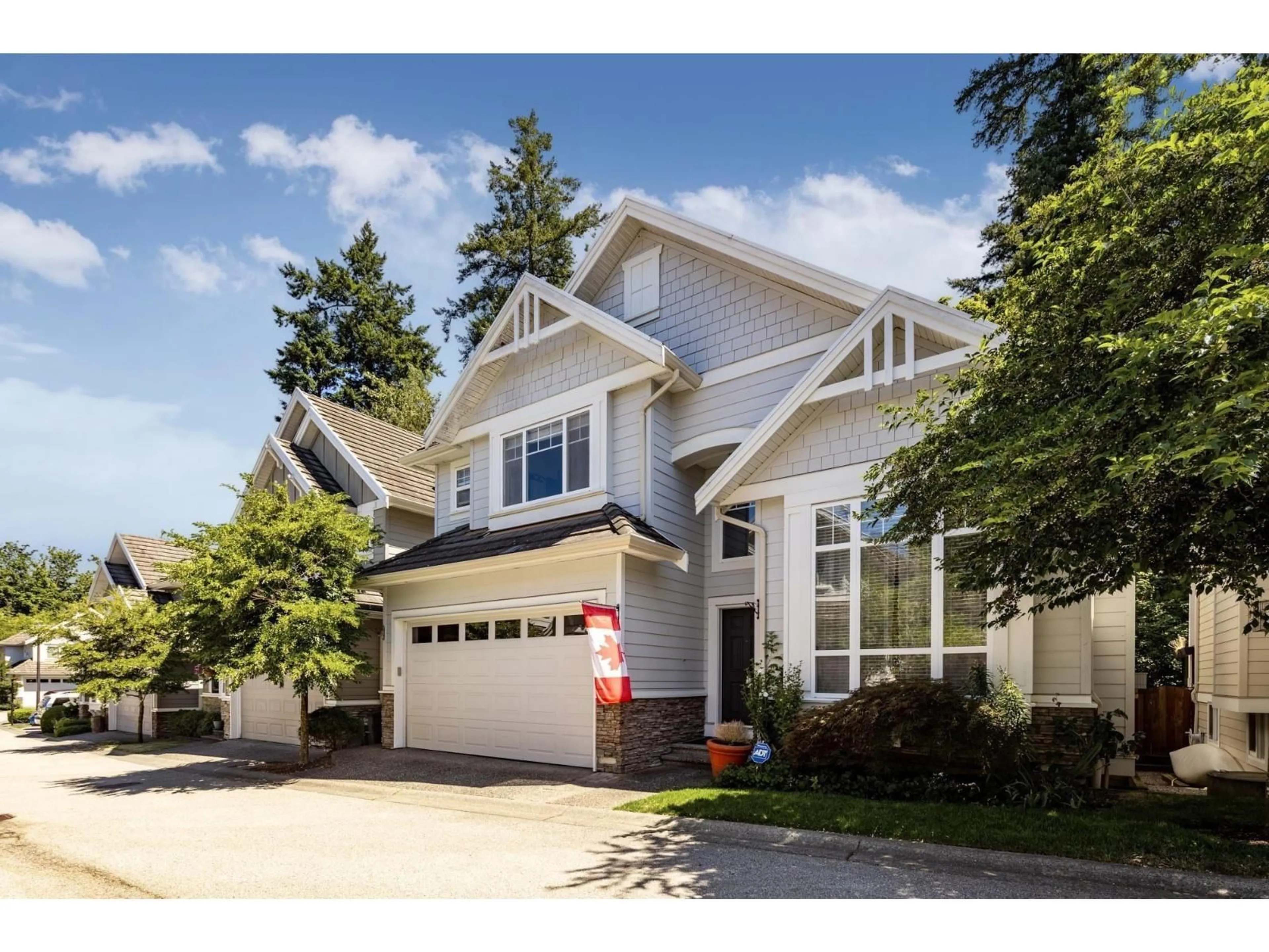 Home with vinyl exterior material, street for 9 - 3502 150A STREET, Surrey British Columbia V3Z4R2