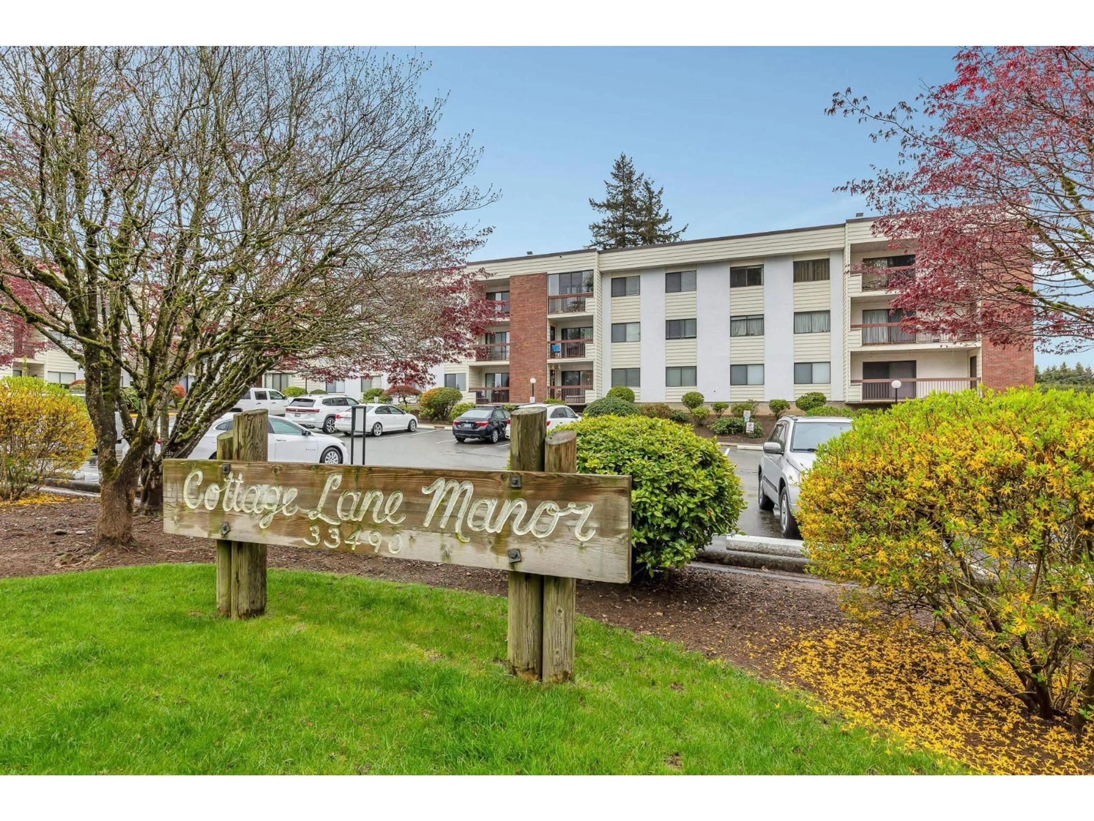 Unknown for 301 - 33490 COTTAGE LANE, Abbotsford British Columbia V2S6B8