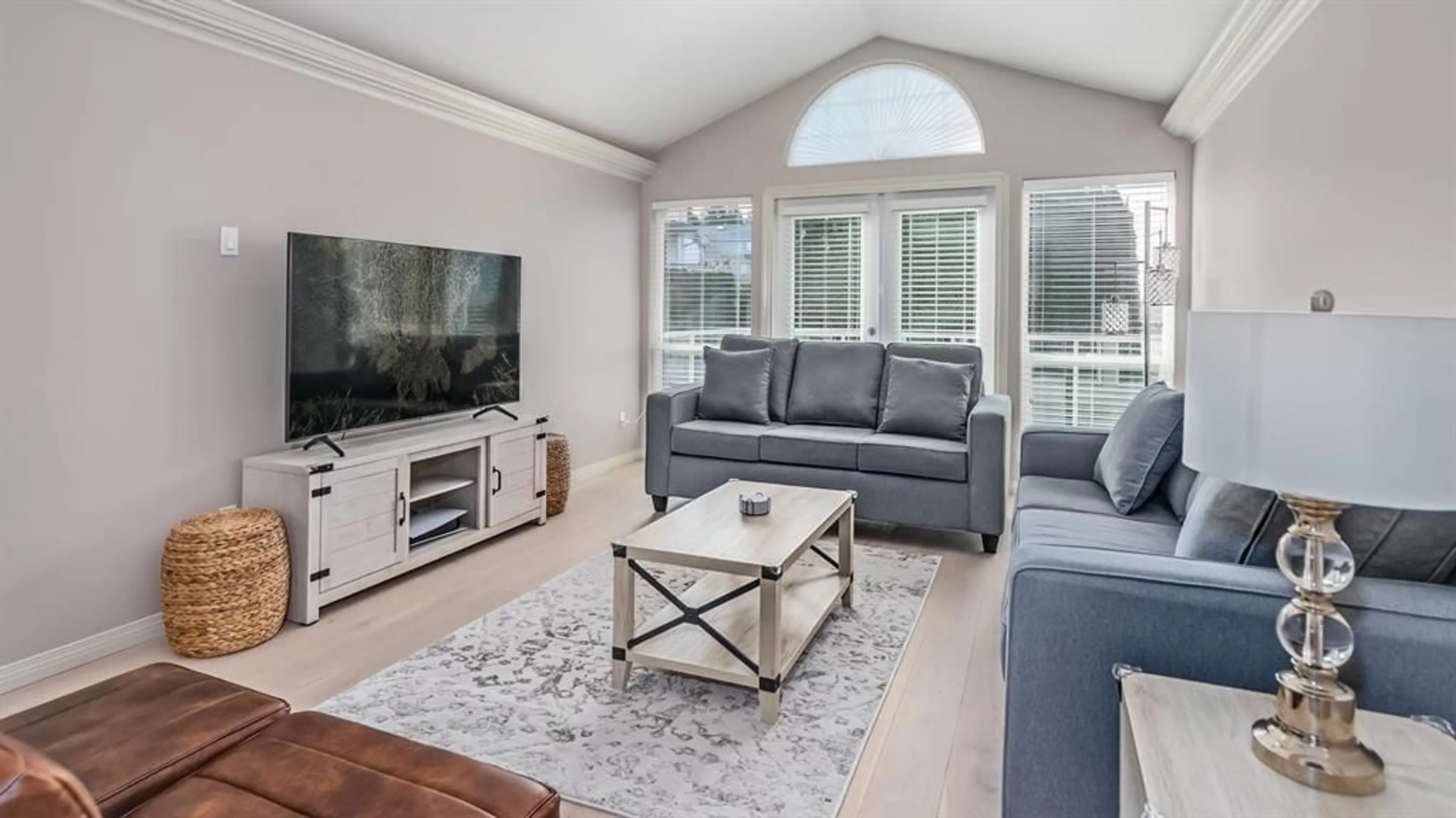 Living room with furniture, unknown for 2389 ORCHARD PLACE, Abbotsford British Columbia V3G2B4