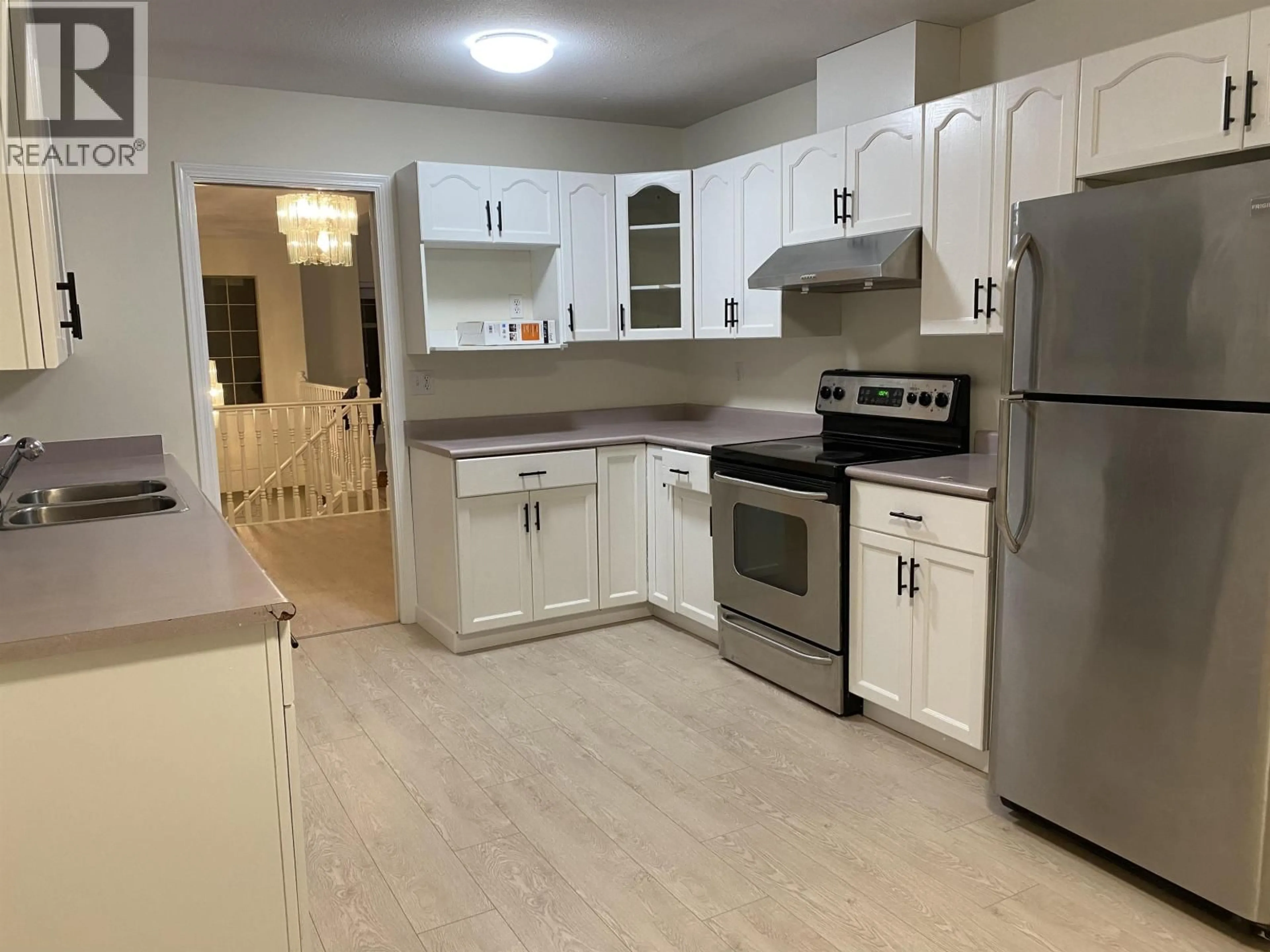 Standard kitchen, unknown for 1869 PRAIRIE AVENUE, Port Coquitlam British Columbia V3B1V2