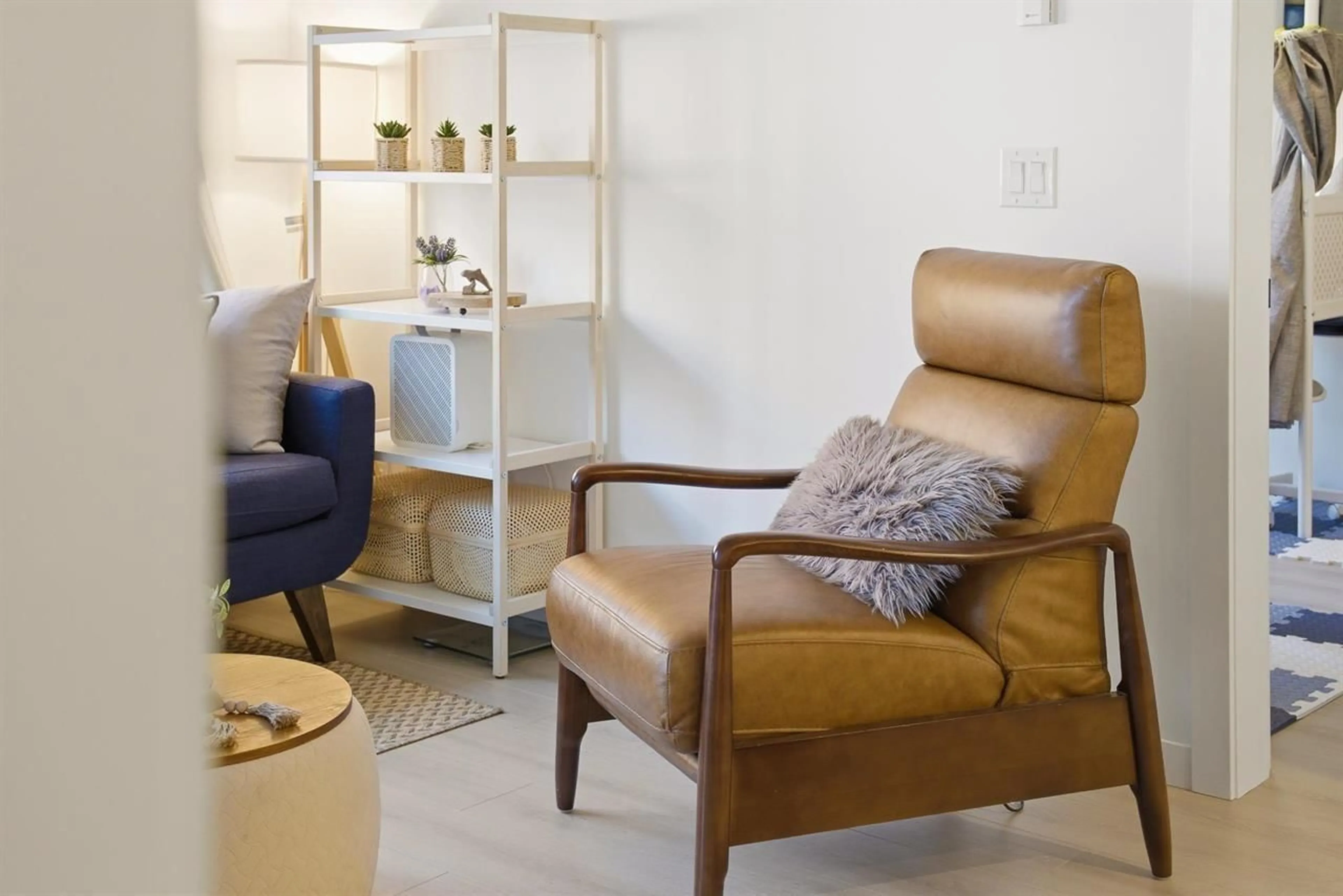 Living room with furniture, unknown for 101 - 20077 84 AVENUE, Langley British Columbia V2Y3X7