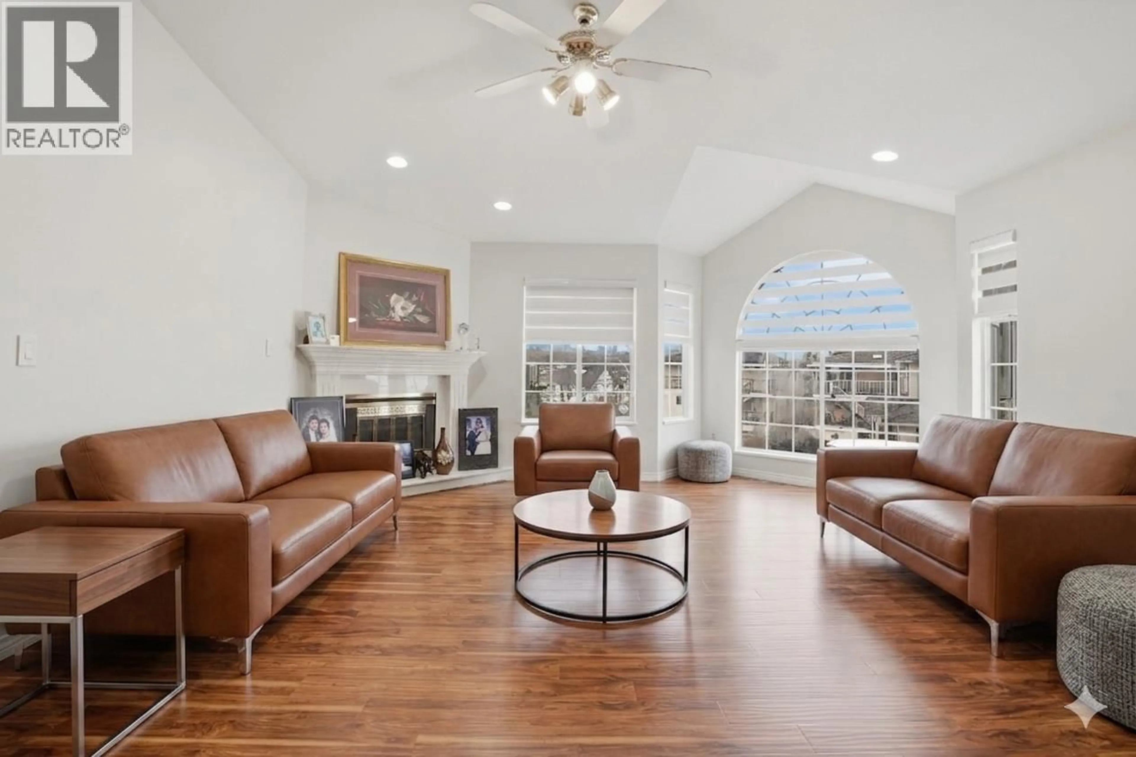 Living room with furniture, ceramic/tile floor for 716 CRANE PLACE, New Westminster British Columbia V3M6P5