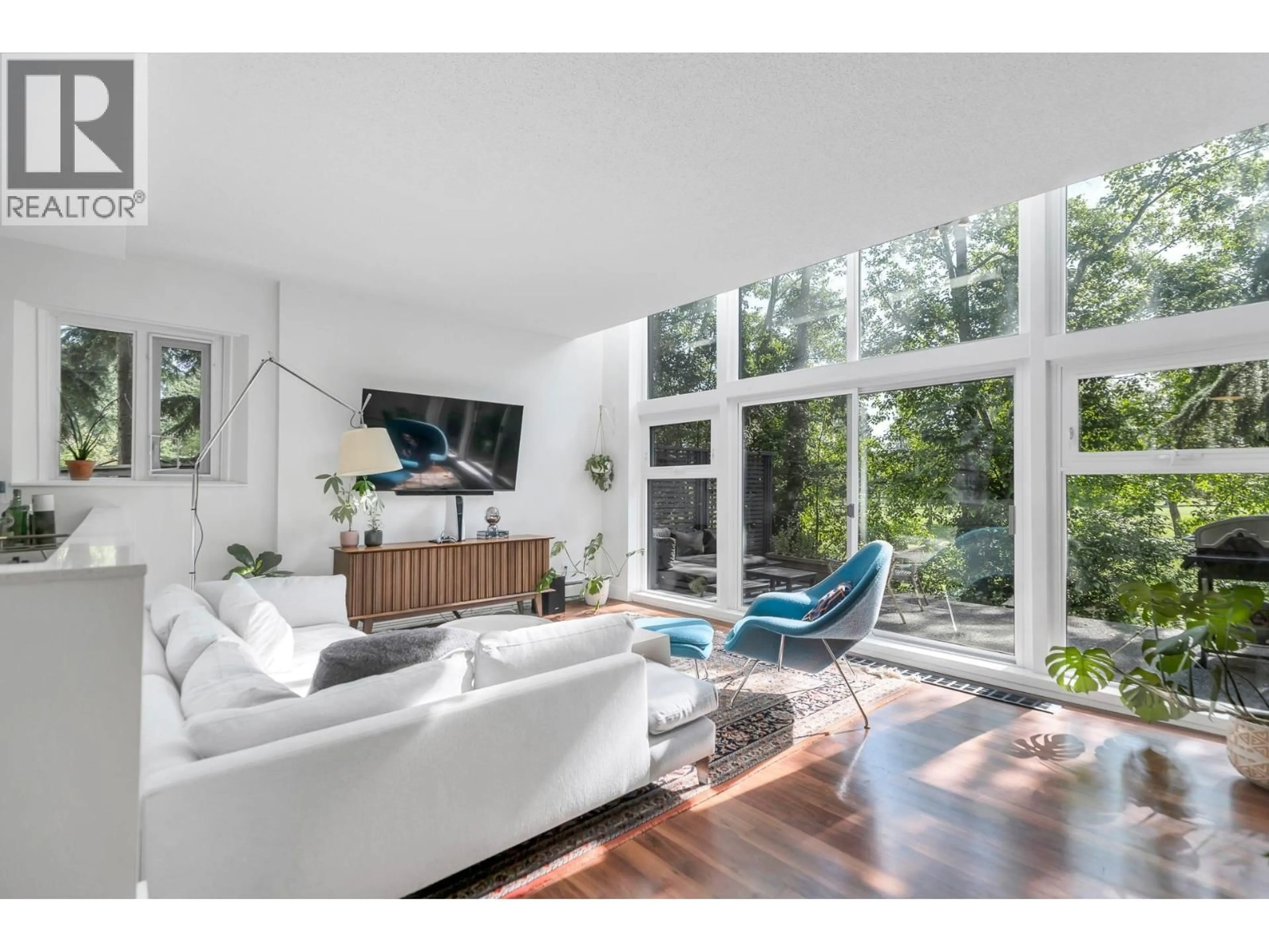 Living room with furniture, unknown for 111 - 1350 VIEW CRESCENT, Delta British Columbia V4L2K3