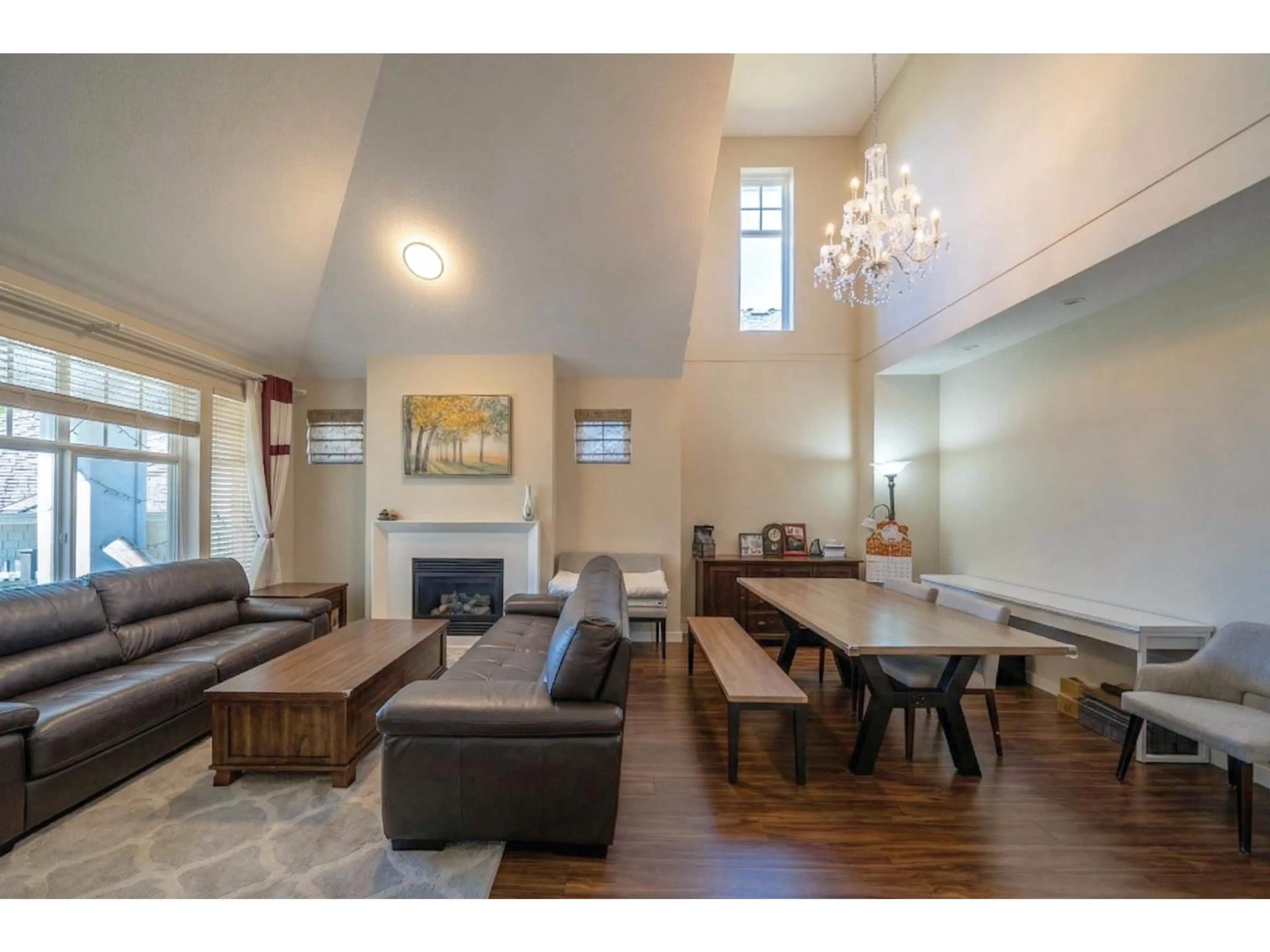 Living room with furniture, wood/laminate floor for 36 - 10500 DELSOM CRESCENT, Delta British Columbia V4C0C3